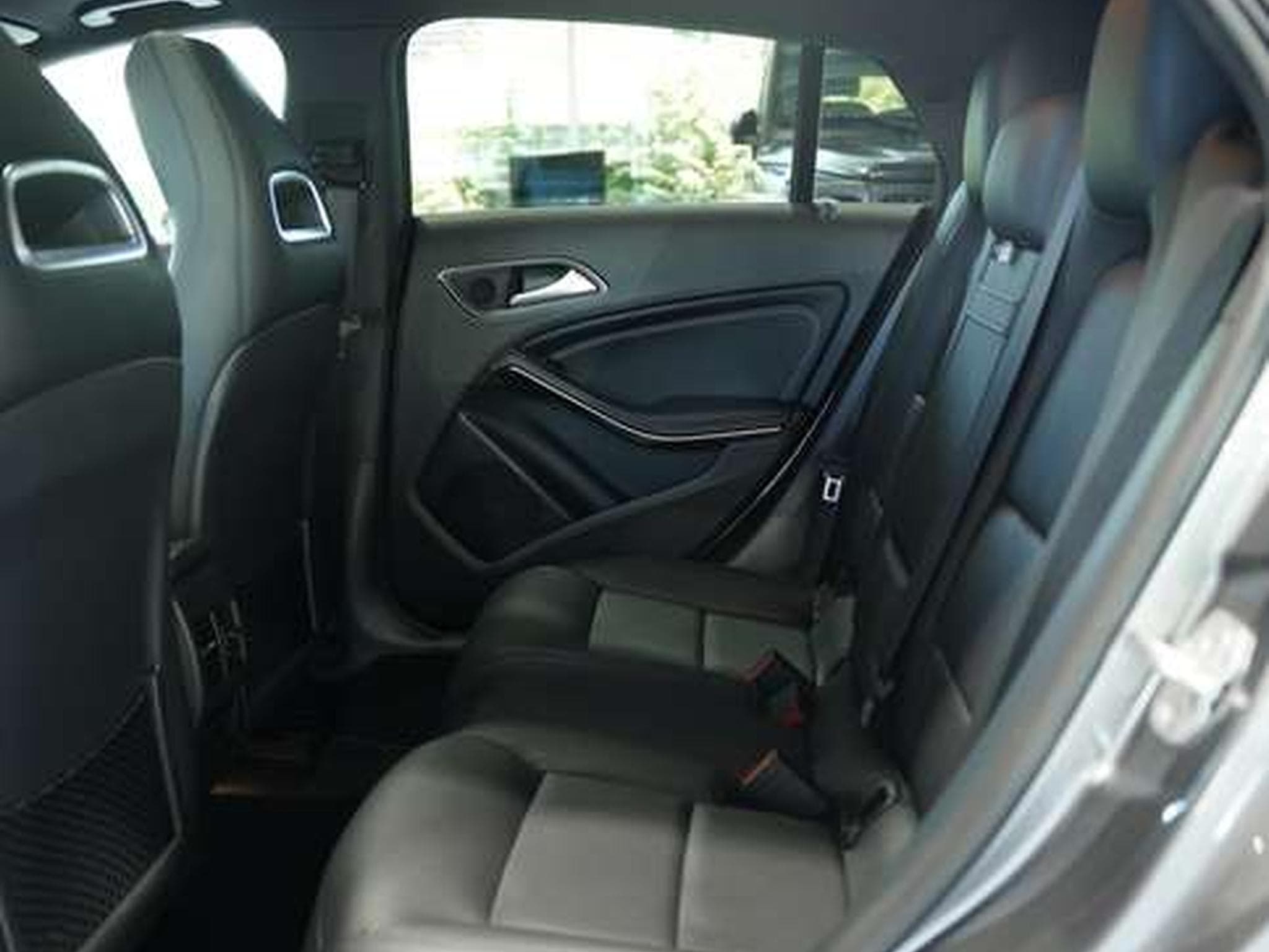 Mercedes CLA 200 2.H *Pano *H&K*Memory*ACC (2015) - Photo 25