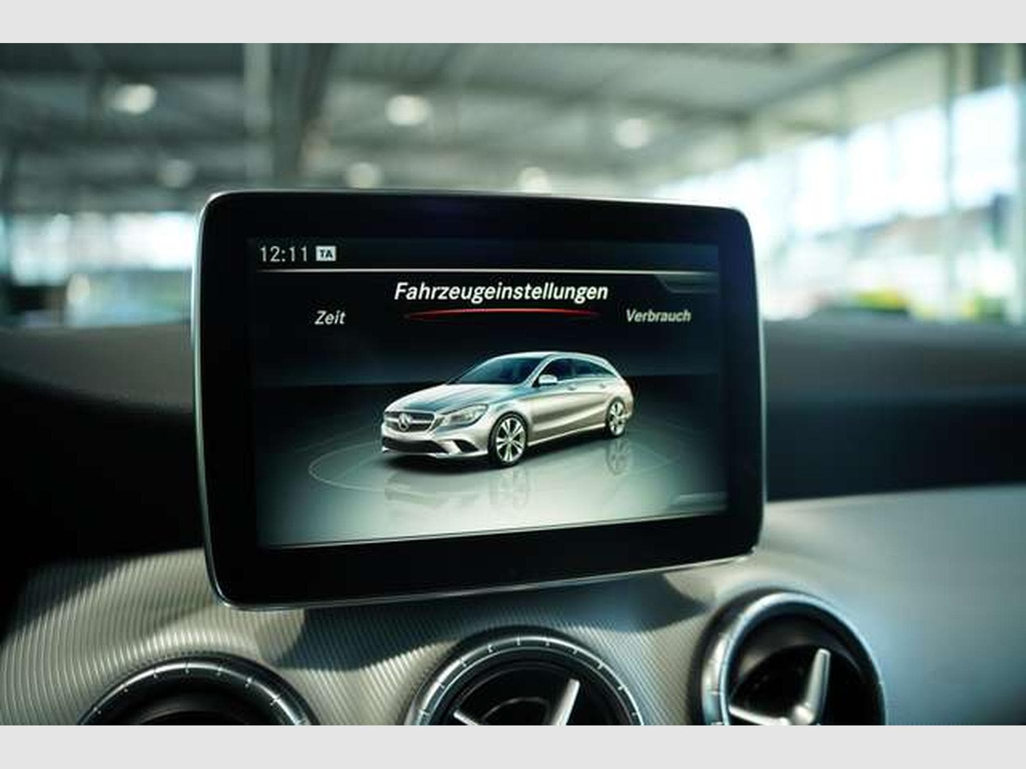 Mercedes CLA 200 2.H *Pano *H&K*Memory*ACC (2015) - Photo 38