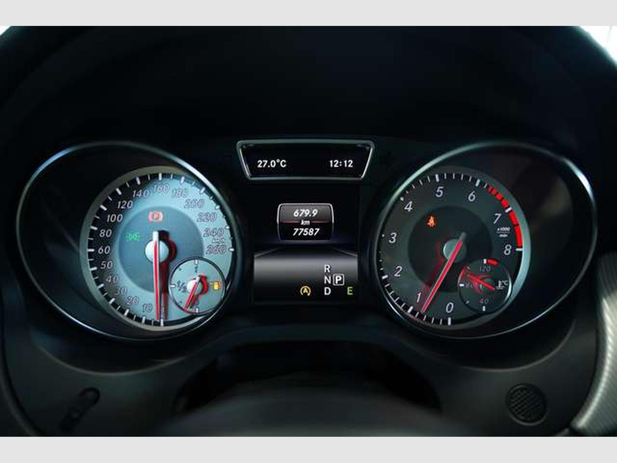Mercedes CLA 200 2.H *Pano *H&K*Memory*ACC (2015) - Photo 39