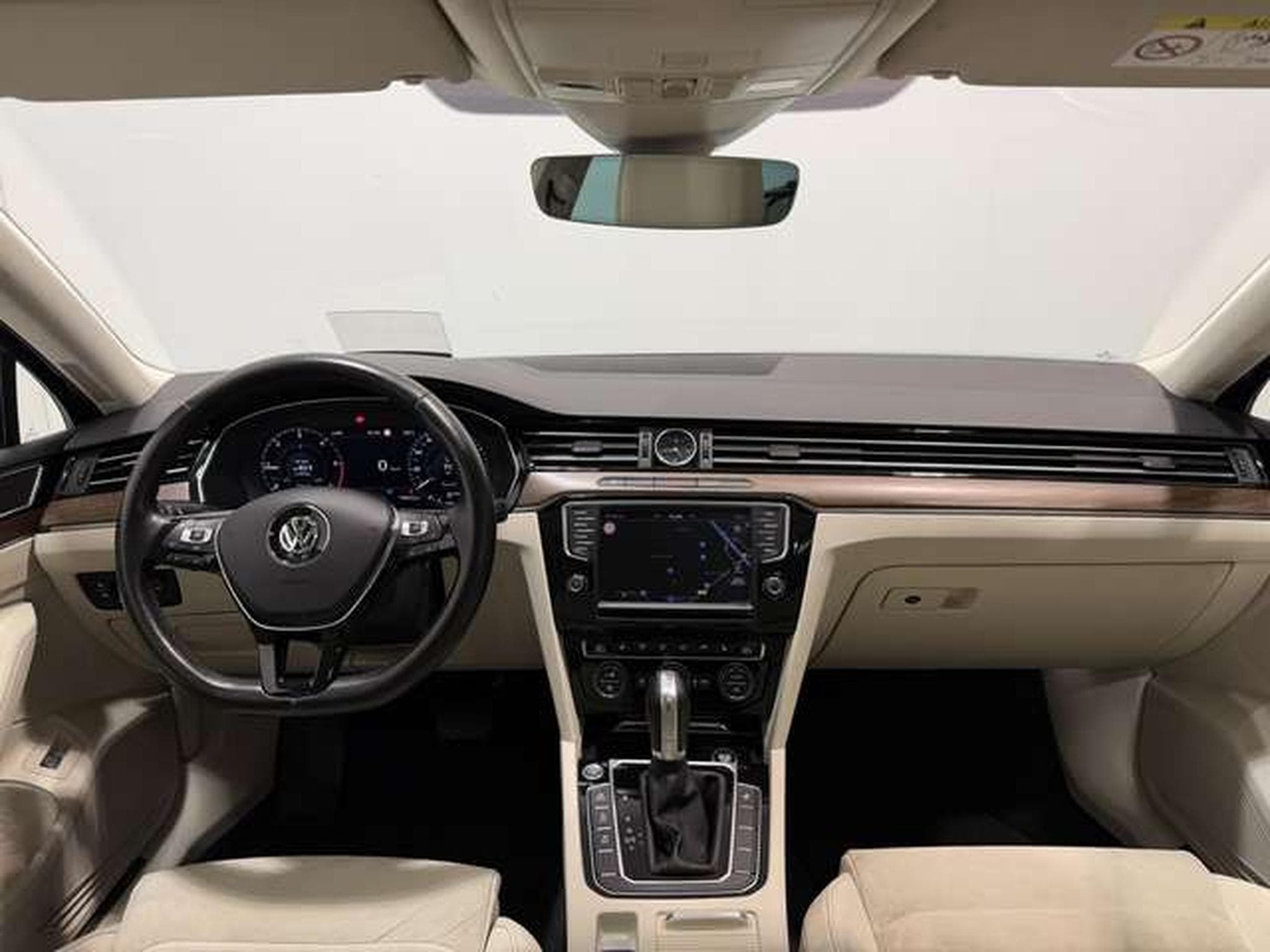 VW Passat R Line 4M *19''*Digital*ACC*H-UP*AHK*Pano (2016) - Photo 13