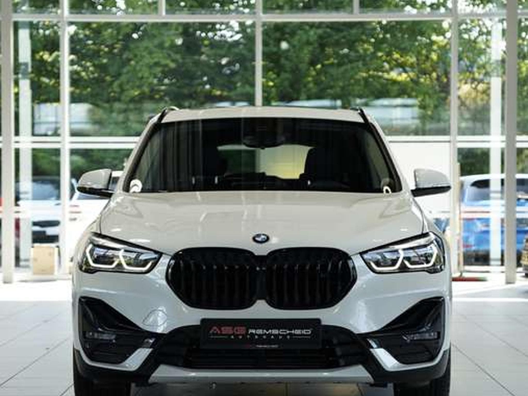 BMW X1 sDrive 18 i Sport Line 1.H *18 *Pano *Memory (2021) - Photo 4