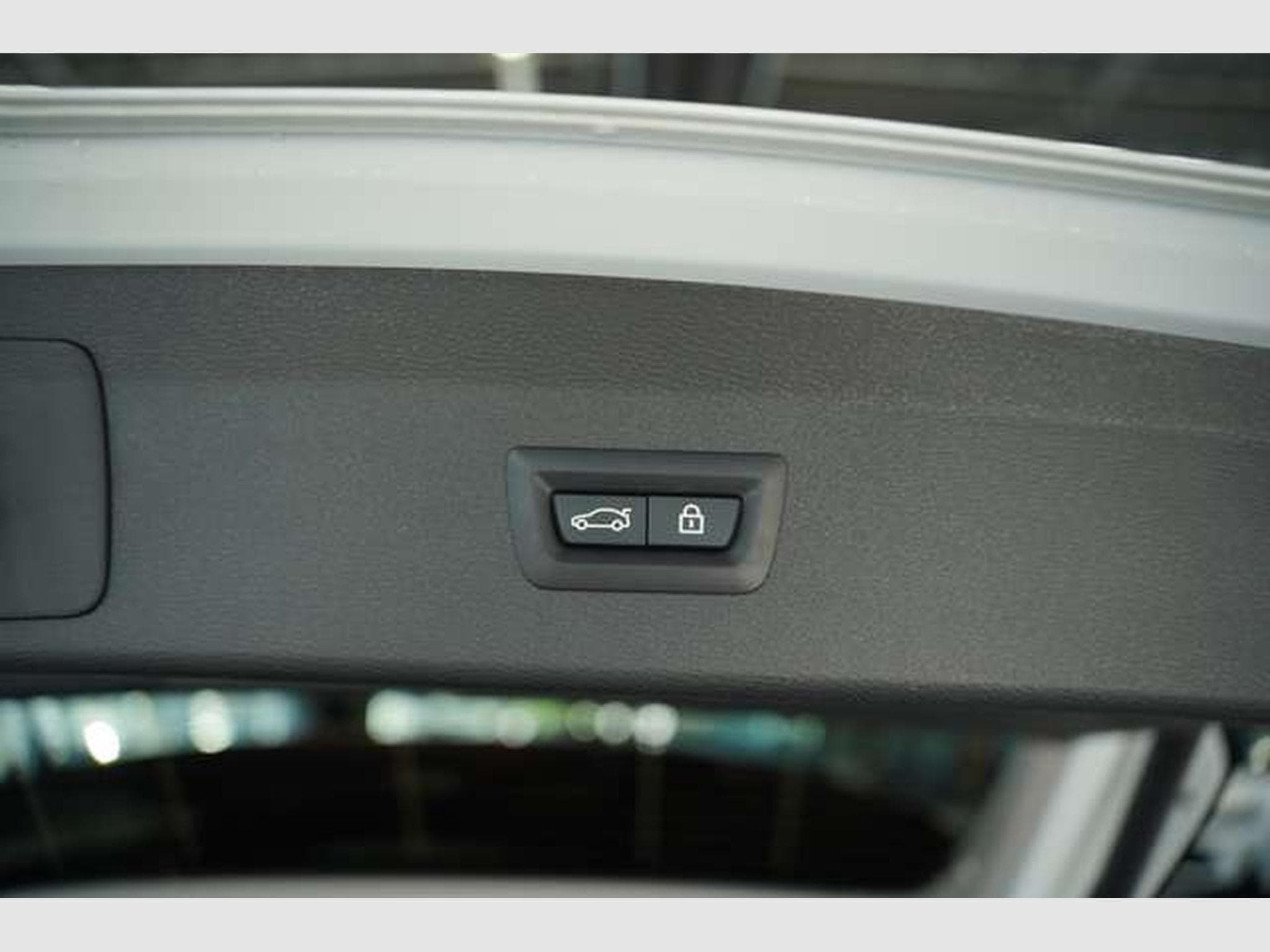 BMW X1 sDrive 18 i Sport Line 1.H *18 *Pano *Memory (2021) - Photo 41