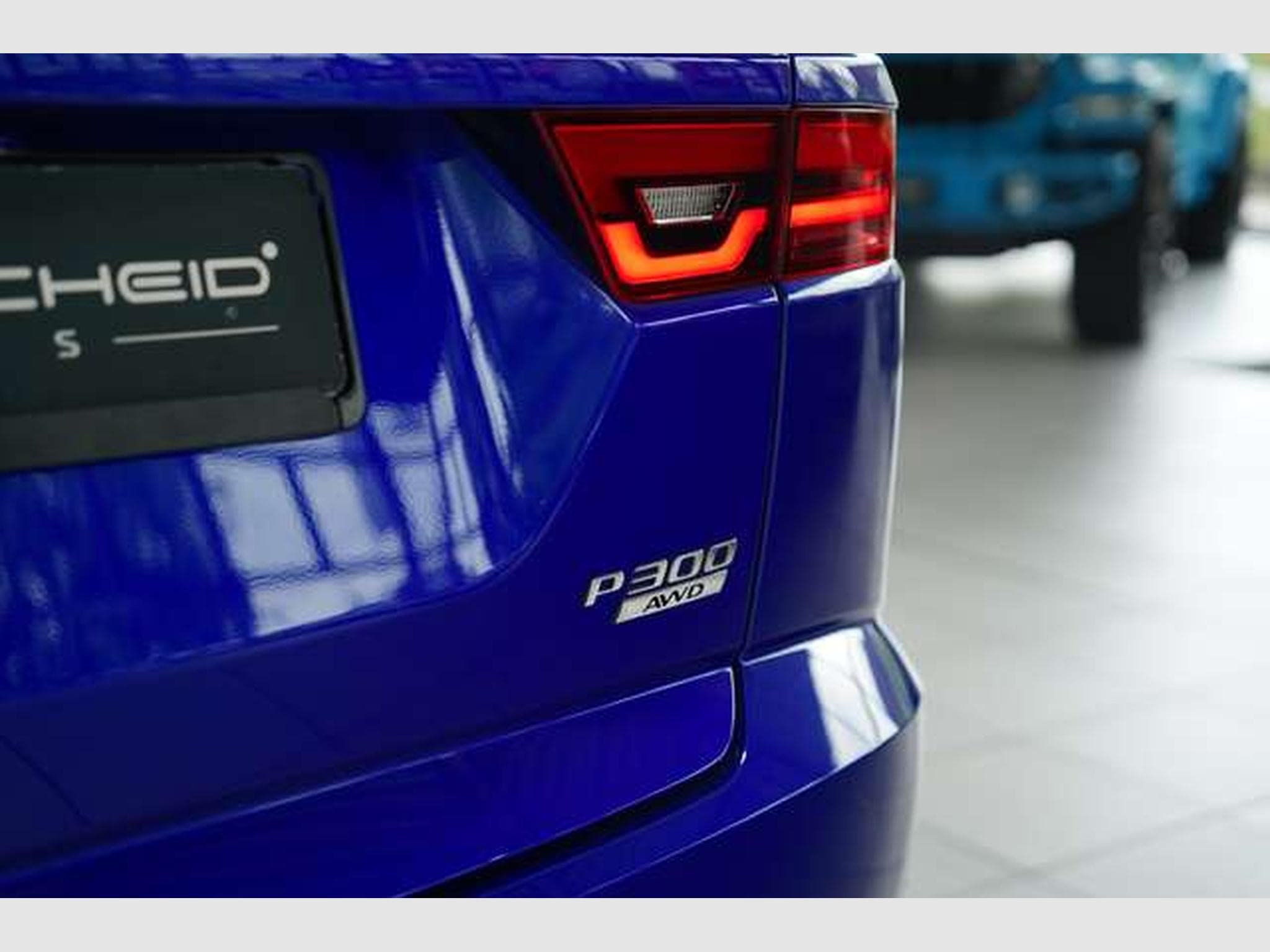 Jaguar E-Pace R-Dynamic HSE AWD *2. HD *Pano *H-UP *Memory (2018) - Photo 15