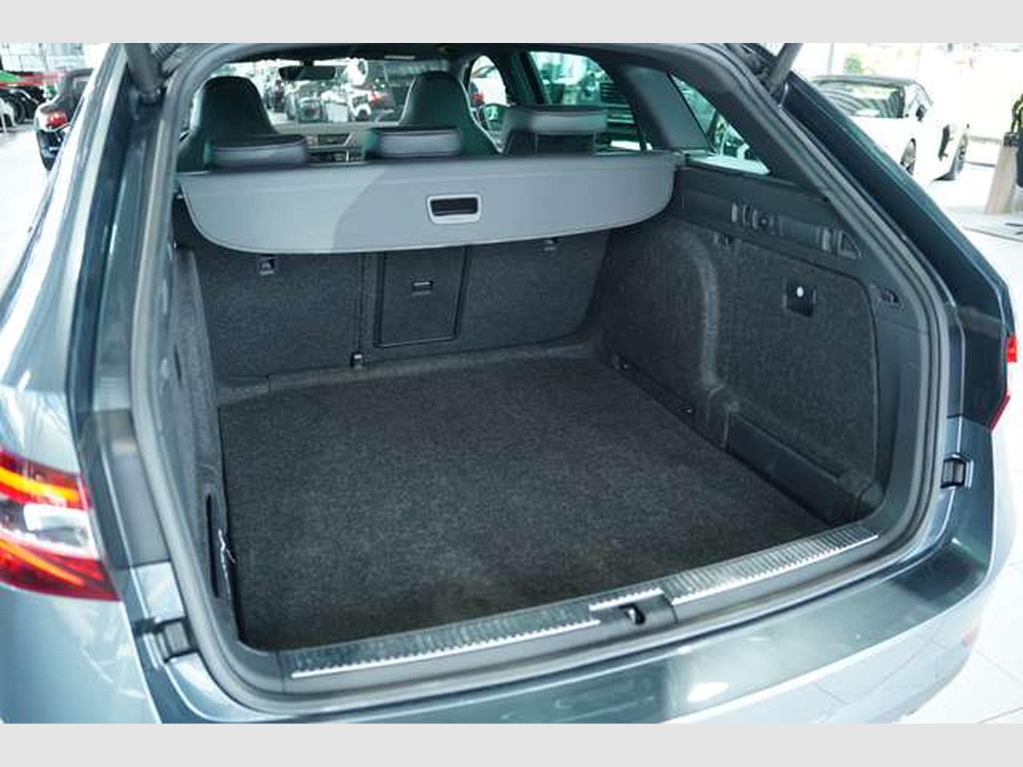 Skoda Superb Sportline 4x4 1.H *Pano *Canton *Memory (2017) - Photo 24