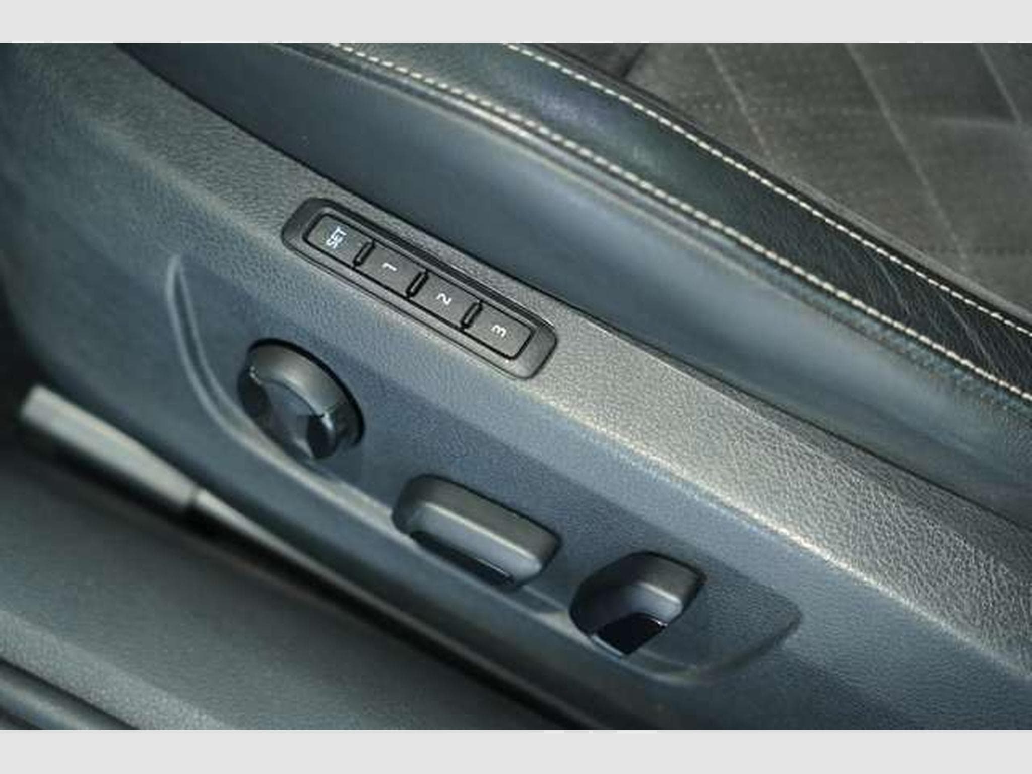 Skoda Superb Sportline 4x4 1.H *Pano *Canton *Memory (2017) - Photo 29