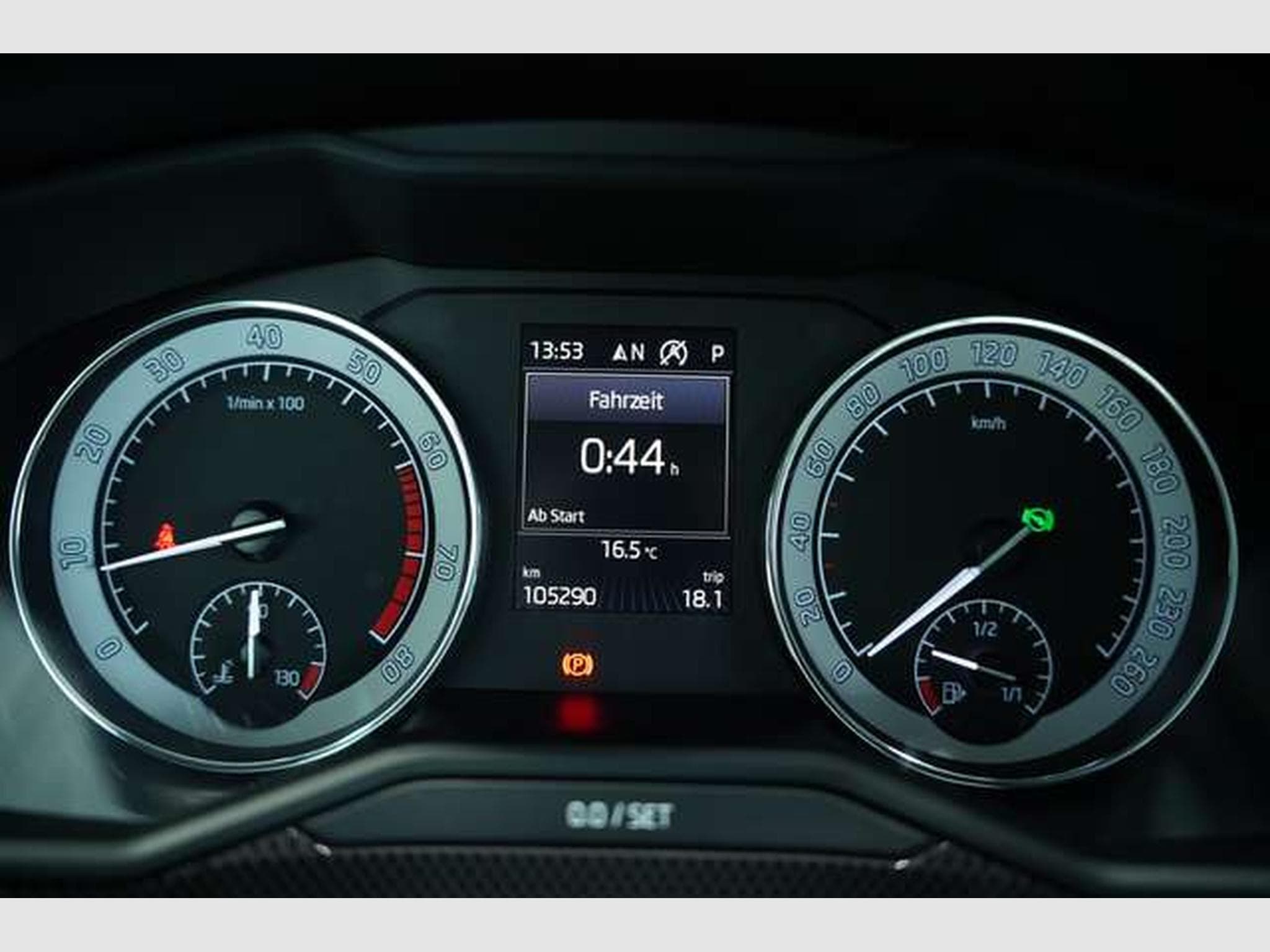 Skoda Superb Sportline 4x4 1.H *Pano *Canton *Memory (2017) - Photo 45