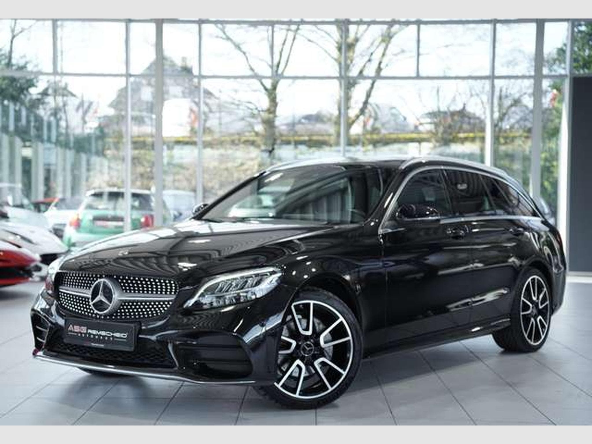 Mercedes C 200 T 9G-Tr. 4Matic AMG Line *Pano *Widescreen (2019) - Photo 1