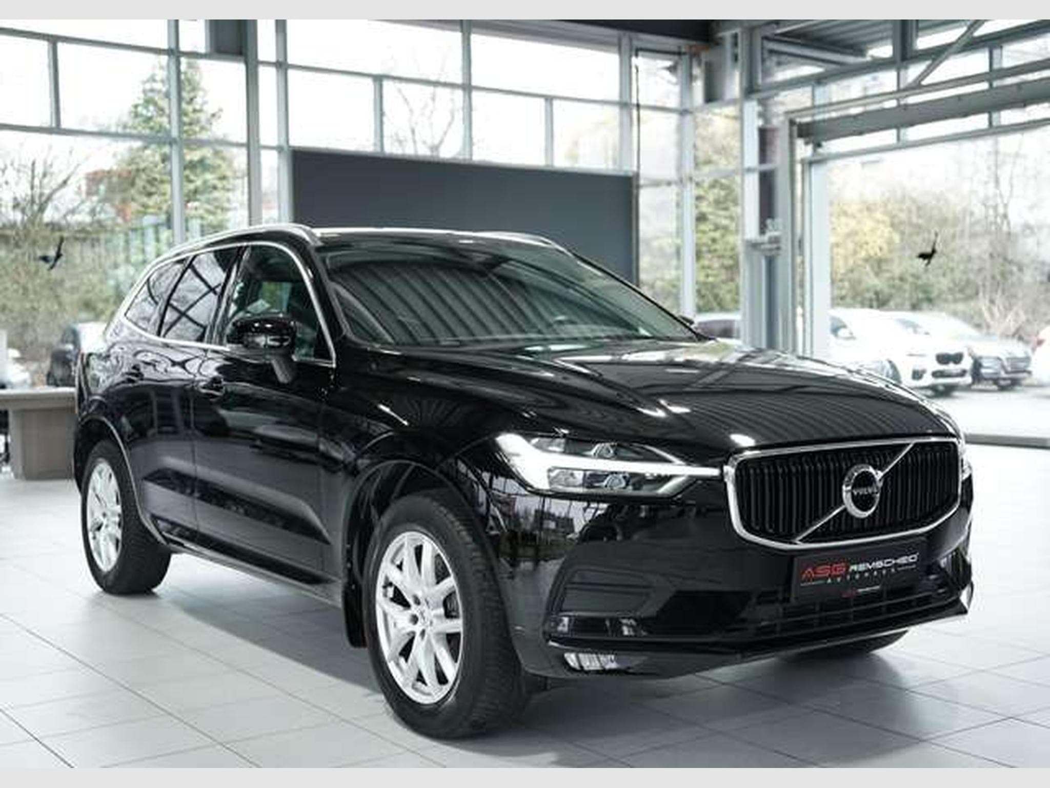 Volvo XC60 Momentum 2WD *H-UP *Kamera *Digital *Navi (2018) - Photo 5