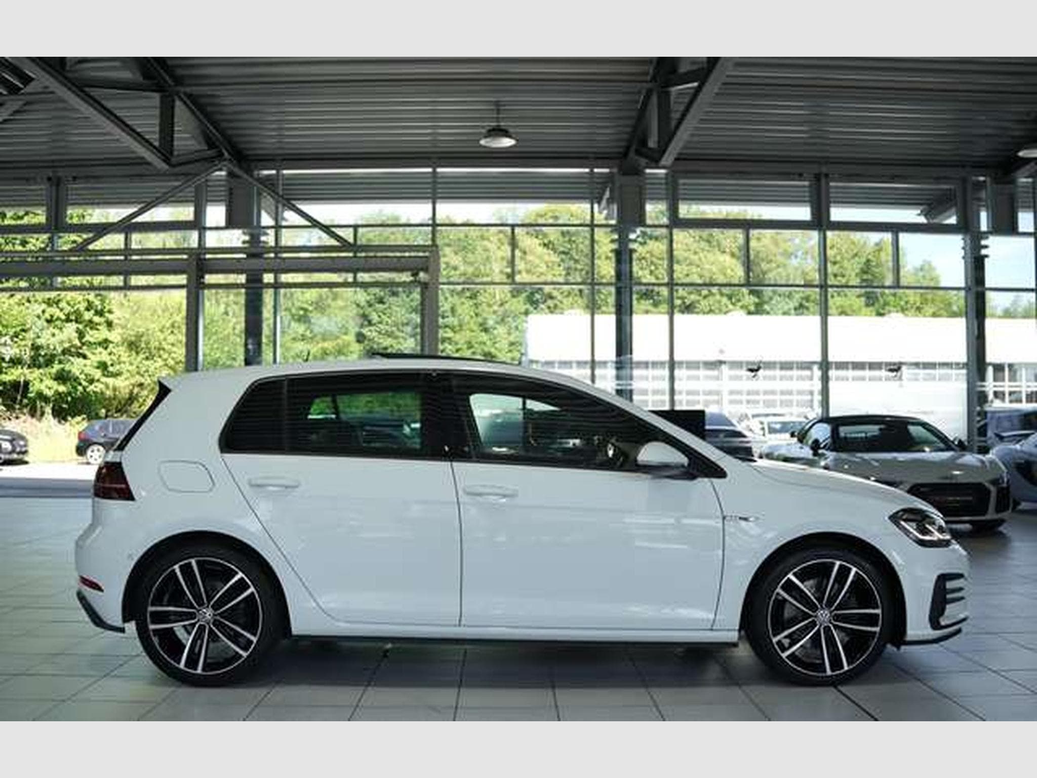 VW Golf GTD DSG *2.H *18 *Digital *Pano *Kamera (2019) - Photo 7