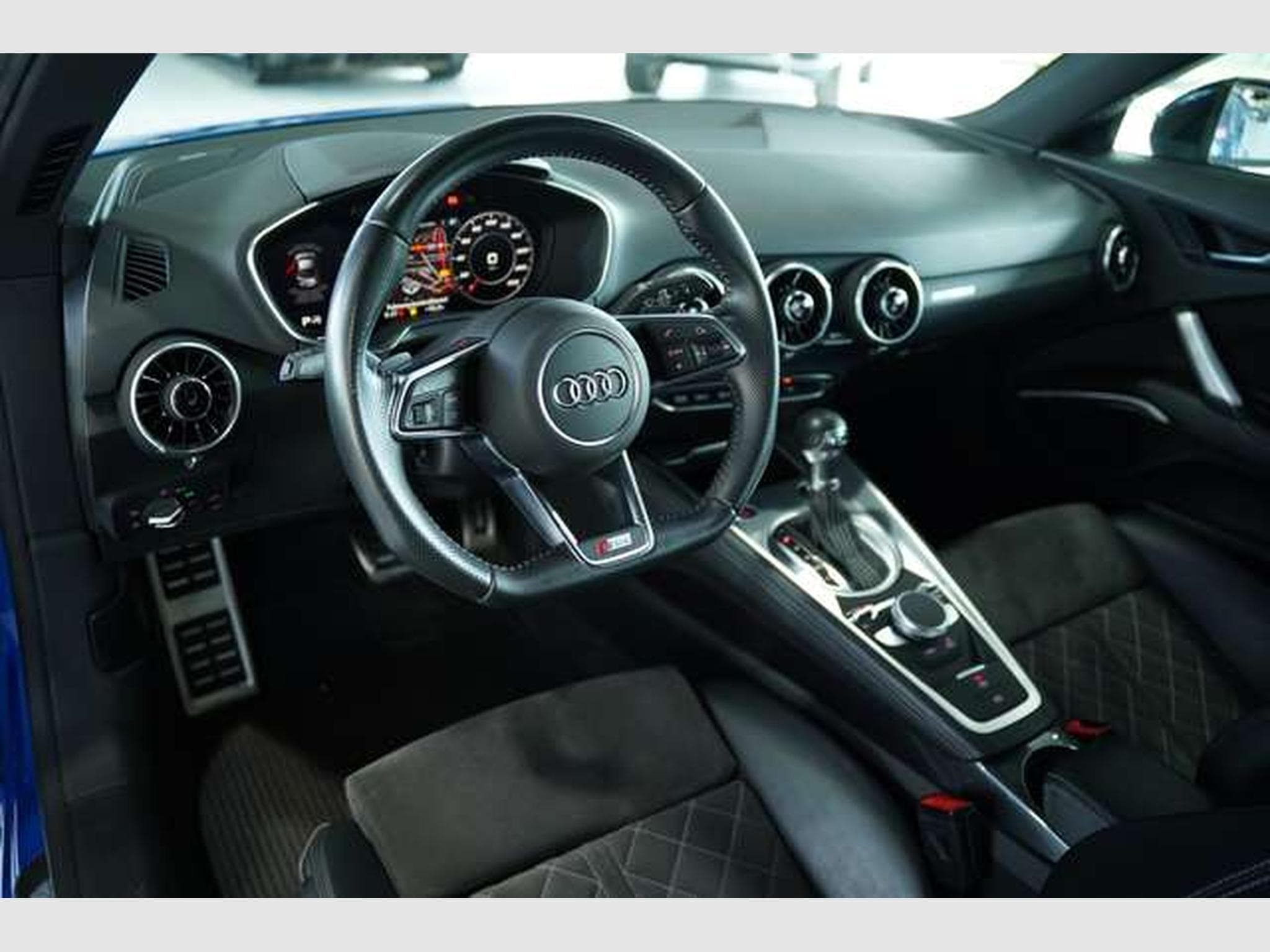 Audi TT 2.0 TFSI Competition *2.H *20 *B&O *Virtual (2017) - Photo 27