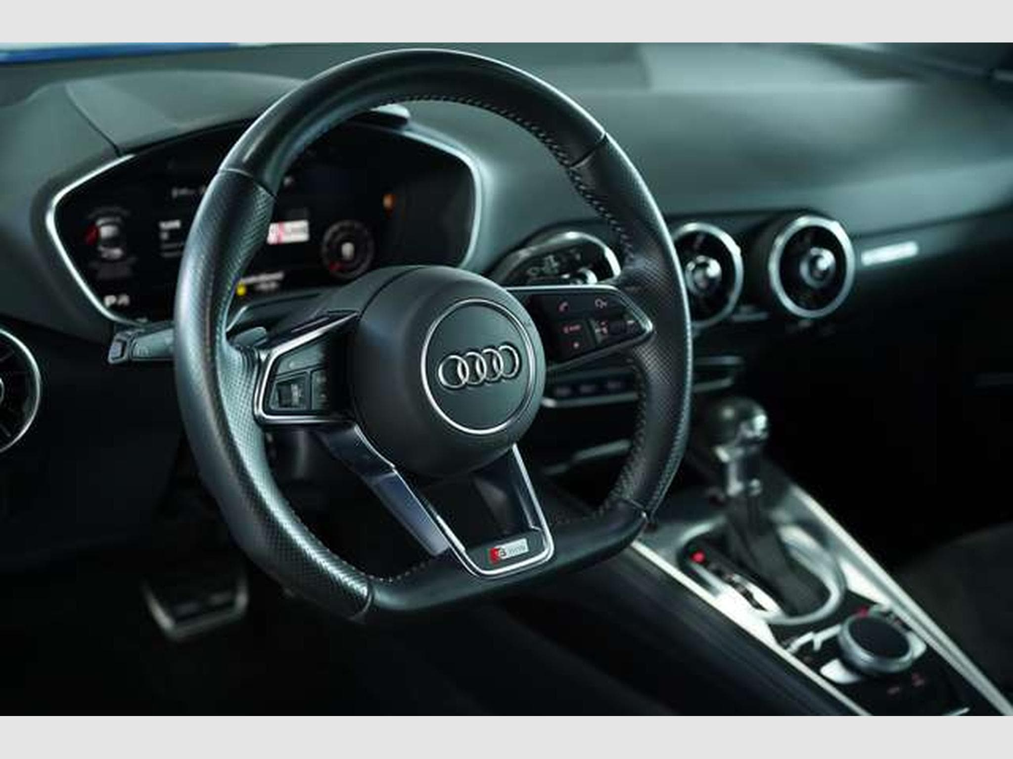 Audi TT 2.0 TFSI Competition *2.H *20 *B&O *Virtual (2017) - Photo 37