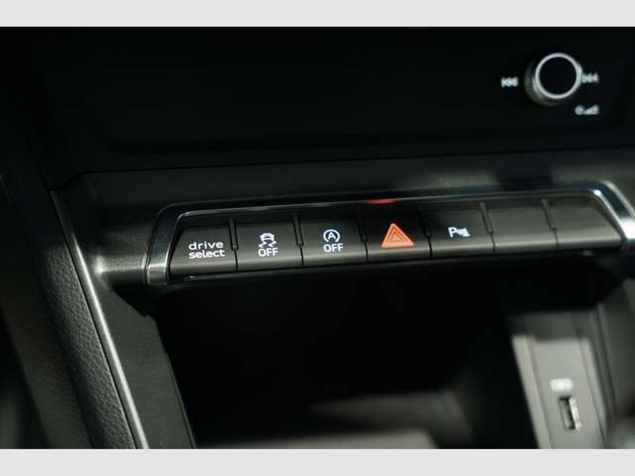 Audi Q3 35 TDI q S Line 1H *GSD *Kamera *Virtual *LED (2020) - Photo 29