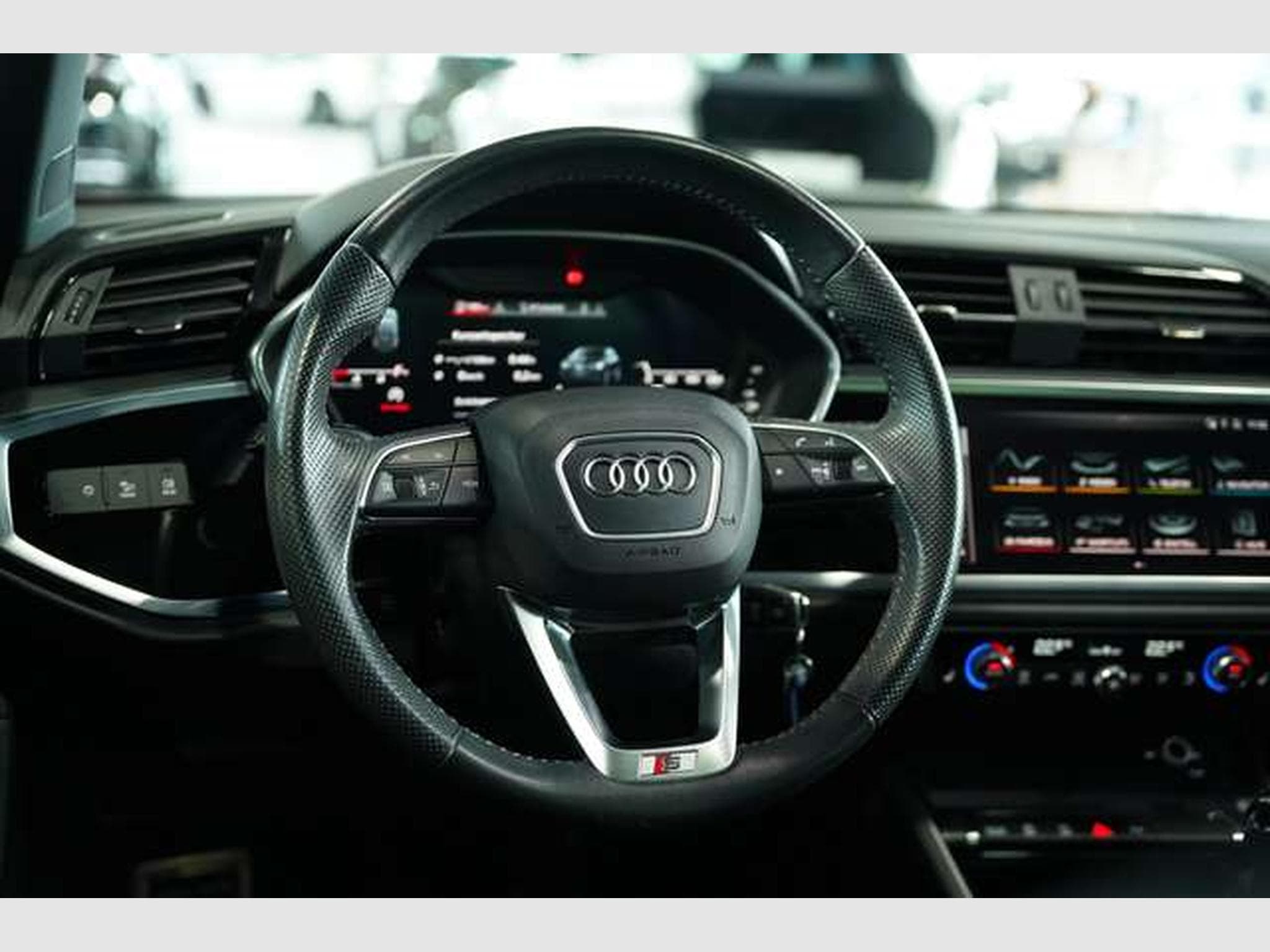 Audi Q3 35 TDI q S Line 1H *GSD *Kamera *Virtual *LED (2020) - Photo 40