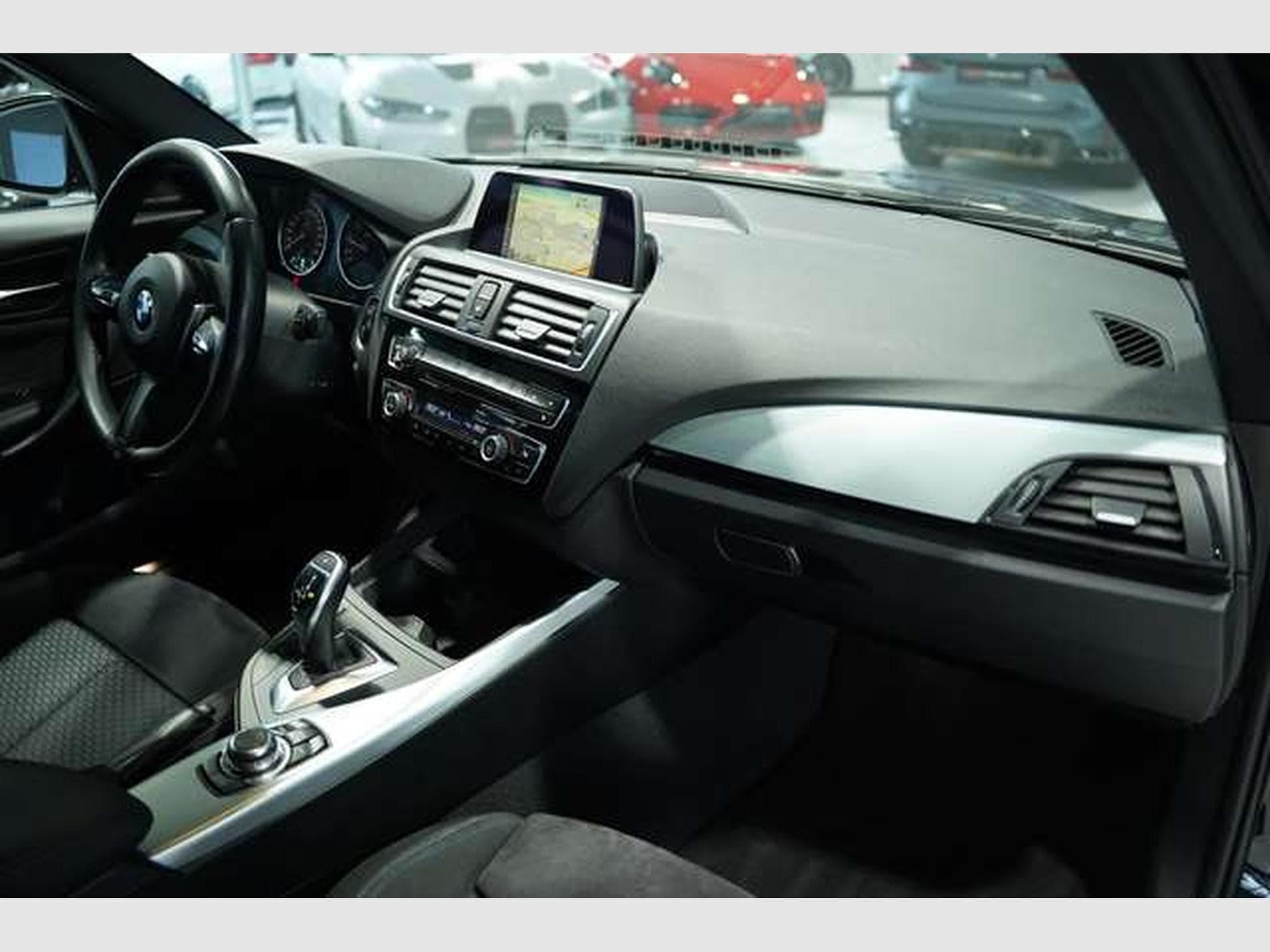 BMW M135 xDrive *H&K *PDC *AHK *Business-Paket (2016) - Photo 16