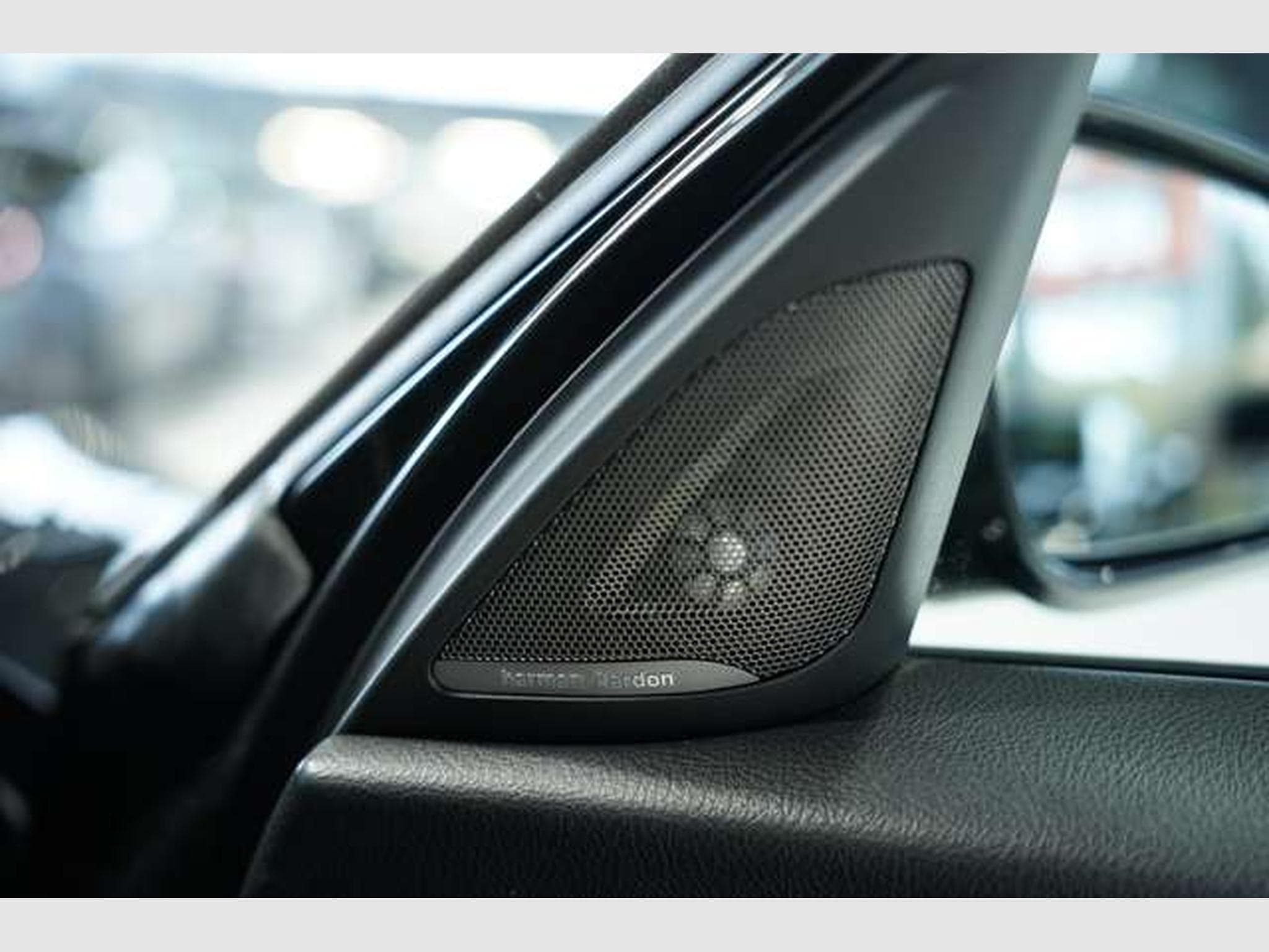 BMW M135 xDrive *H&K *PDC *AHK *Business-Paket (2016) - Photo 18