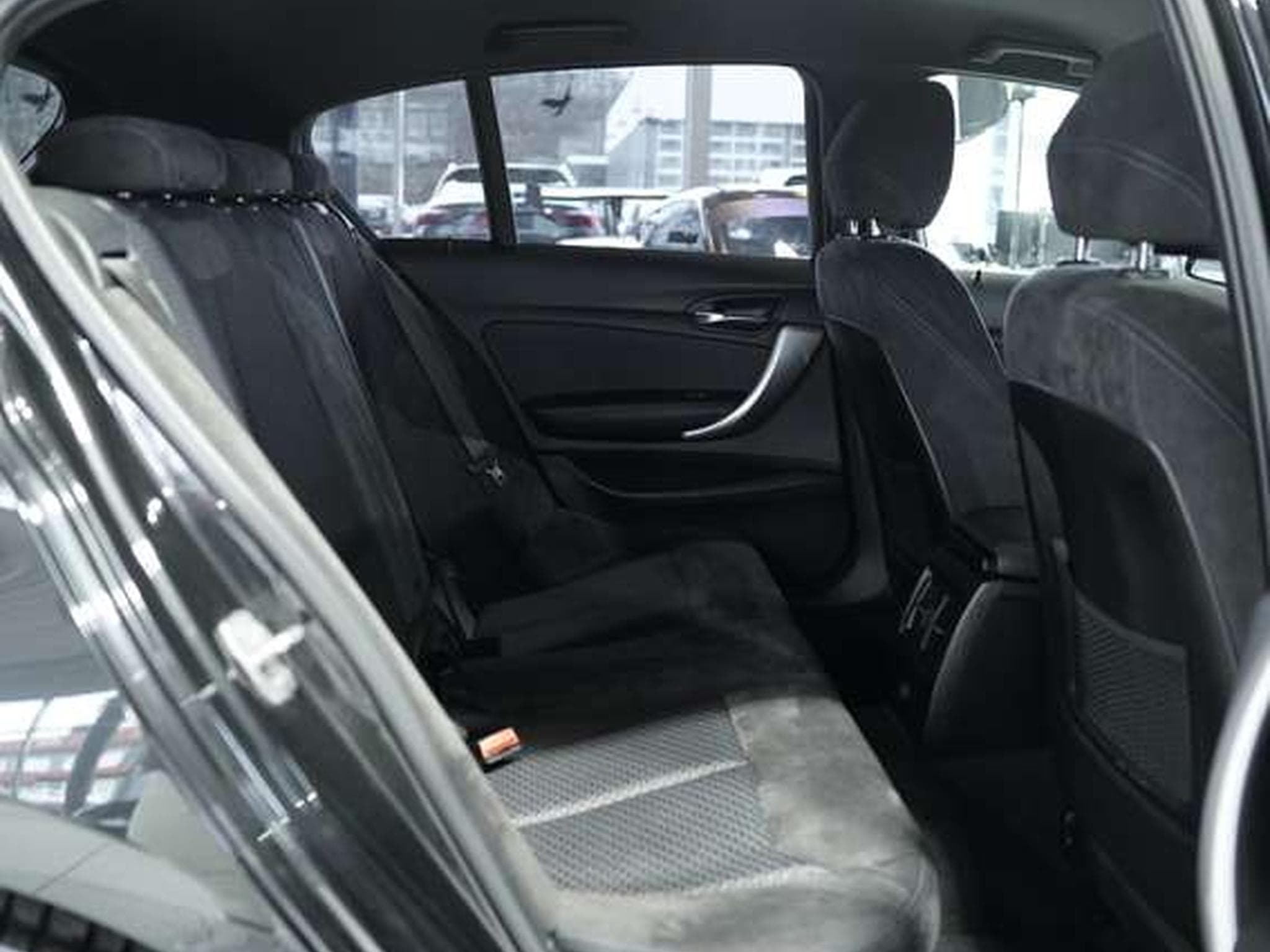 BMW M135 xDrive *H&K *PDC *AHK *Business-Paket (2016) - Photo 19