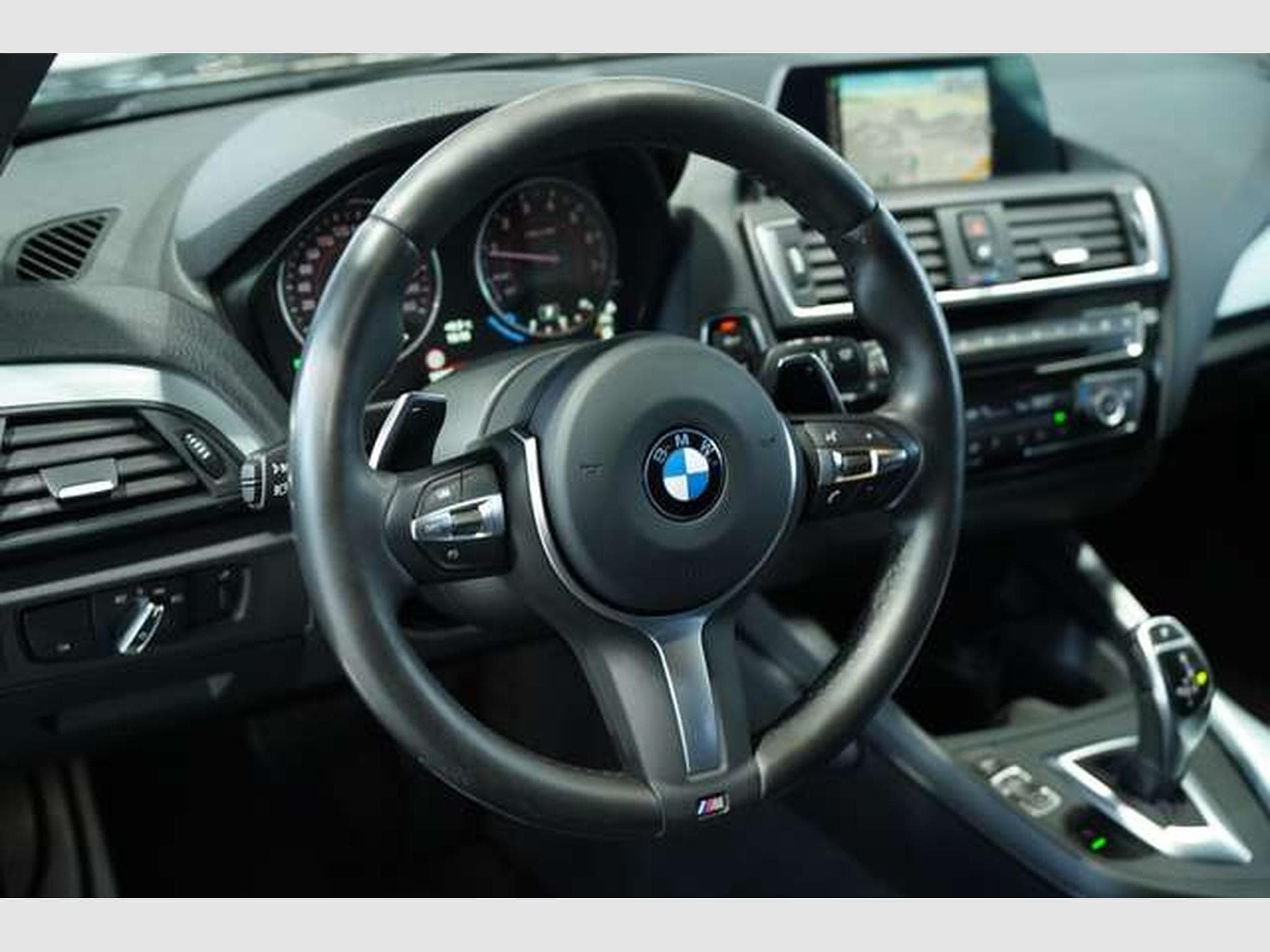 BMW M135 xDrive *H&K *PDC *AHK *Business-Paket (2016) - Photo 23
