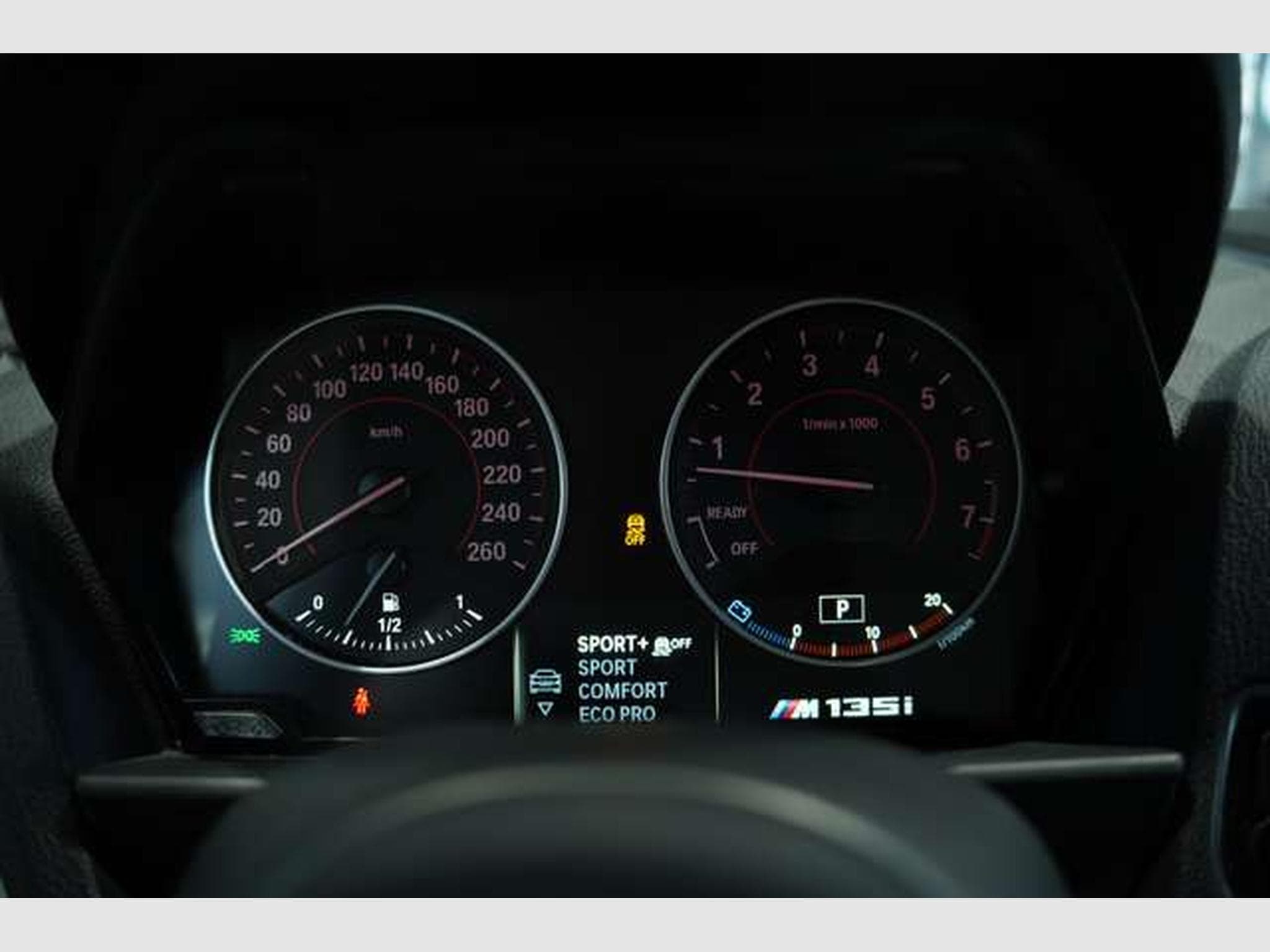 BMW M135 xDrive *H&K *PDC *AHK *Business-Paket (2016) - Photo 38