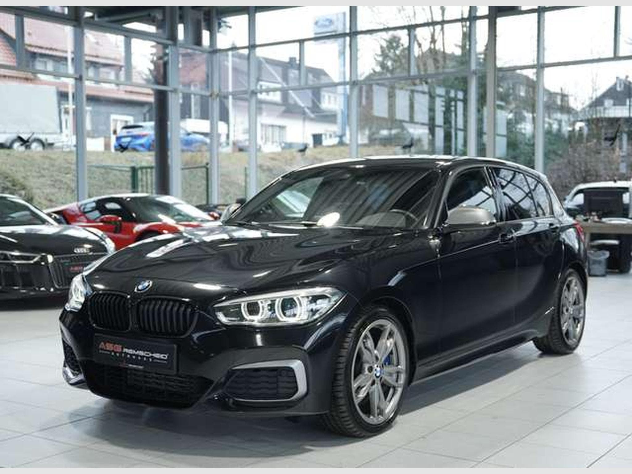 BMW M135 xDrive *H&K *PDC *AHK *Business-Paket (2016) - Photo 4
