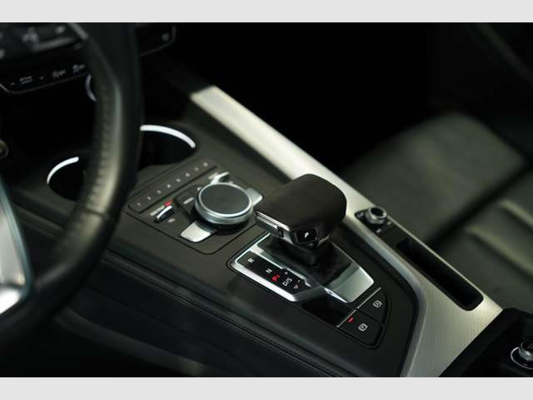 Audi A4 45 TFSI Avant S line *18 *Virtual *Pano *AHK (2019) - Photo 28