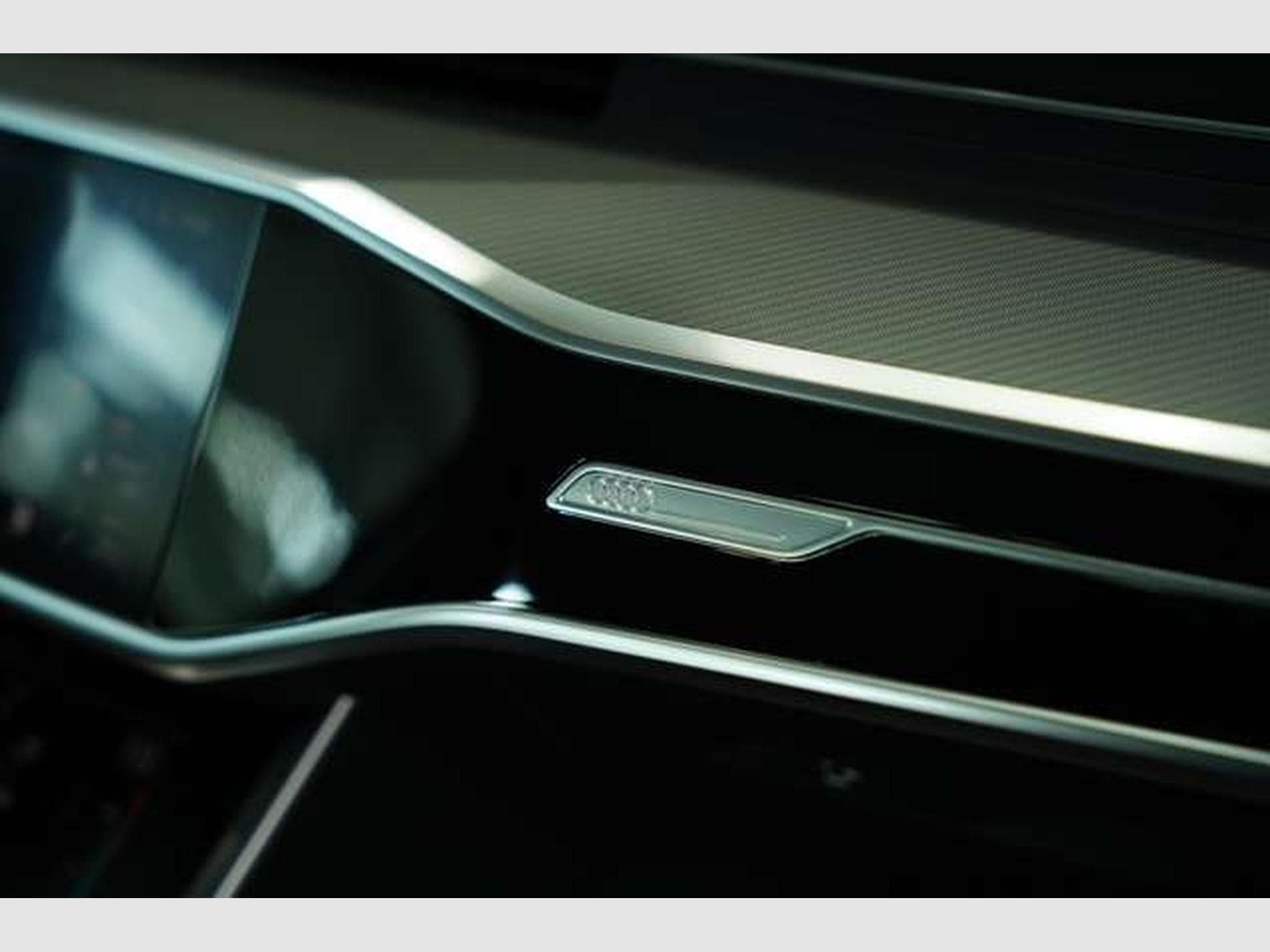 Audi A6 40 TDI Limousine S line *1.H *AHK*Kam*Virtual (2019) - Photo 16