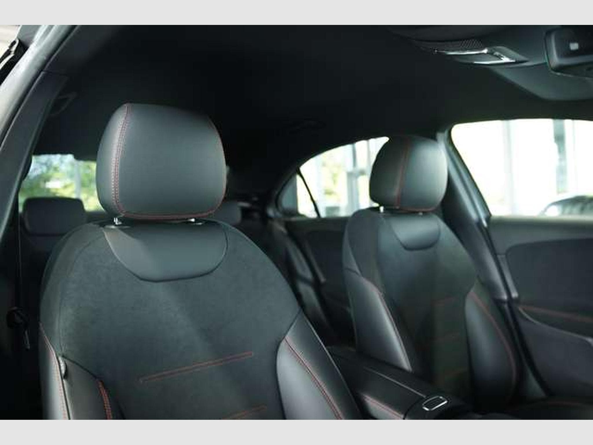 Mercedes A 200 Limousine AMG Line *2.H *19 *Night*Kamera (2022) - Photo 17