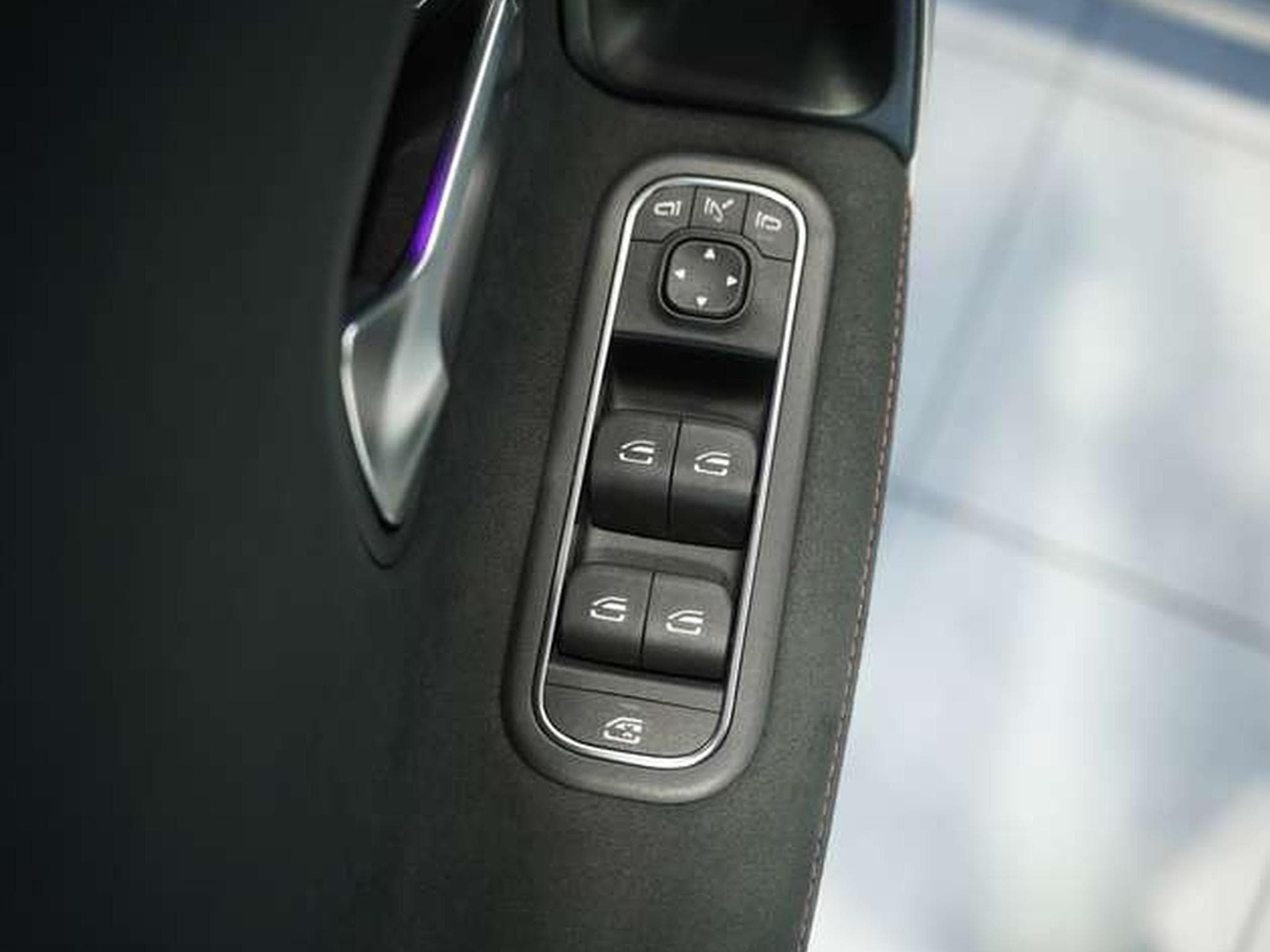 Mercedes A 200 Limousine AMG Line *2.H *19 *Night*Kamera (2022) - Photo 23