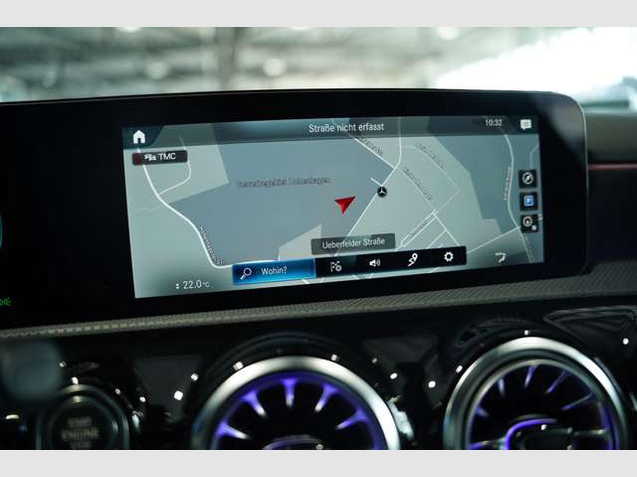 Mercedes A 200 Limousine AMG Line *2.H *19 *Night*Kamera (2022) - Photo 34