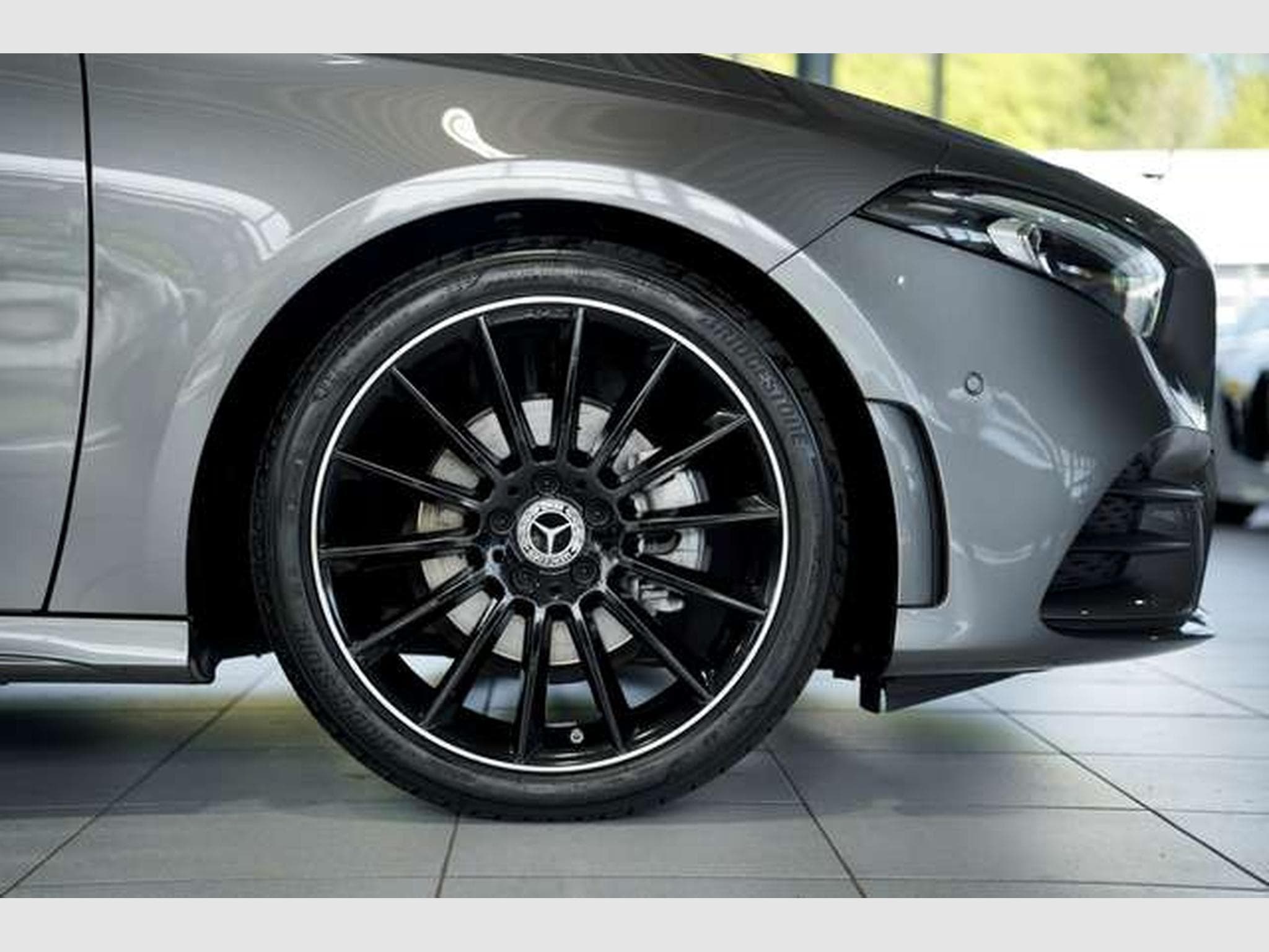 Mercedes A 200 Limousine AMG Line *2.H *19 *Night*Kamera (2022) - Photo 8