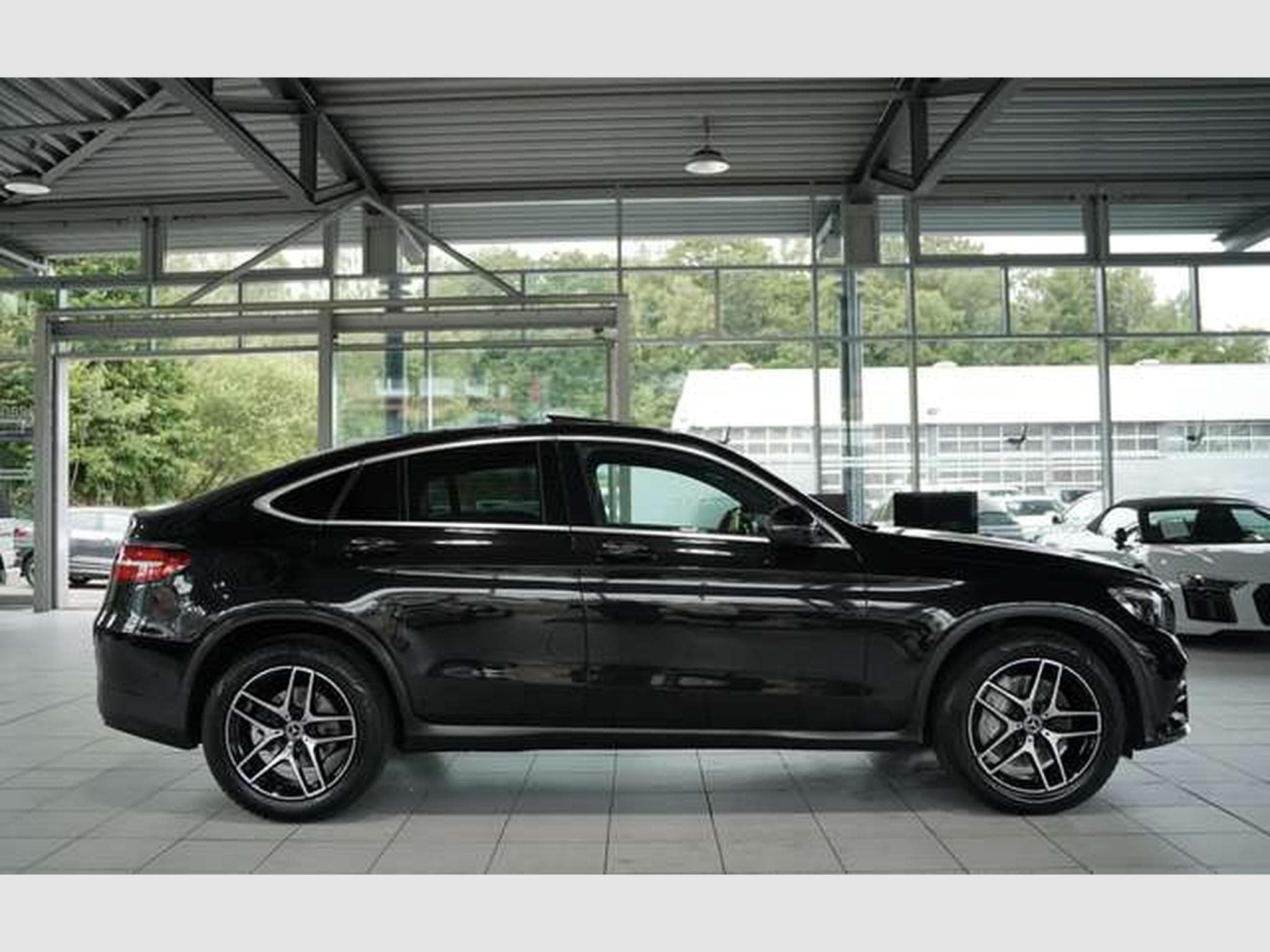 Mercedes GLC 250 4M AMG Line *19*GSD*Ambiente*Kamera*SHZ (2018) - Photo 5
