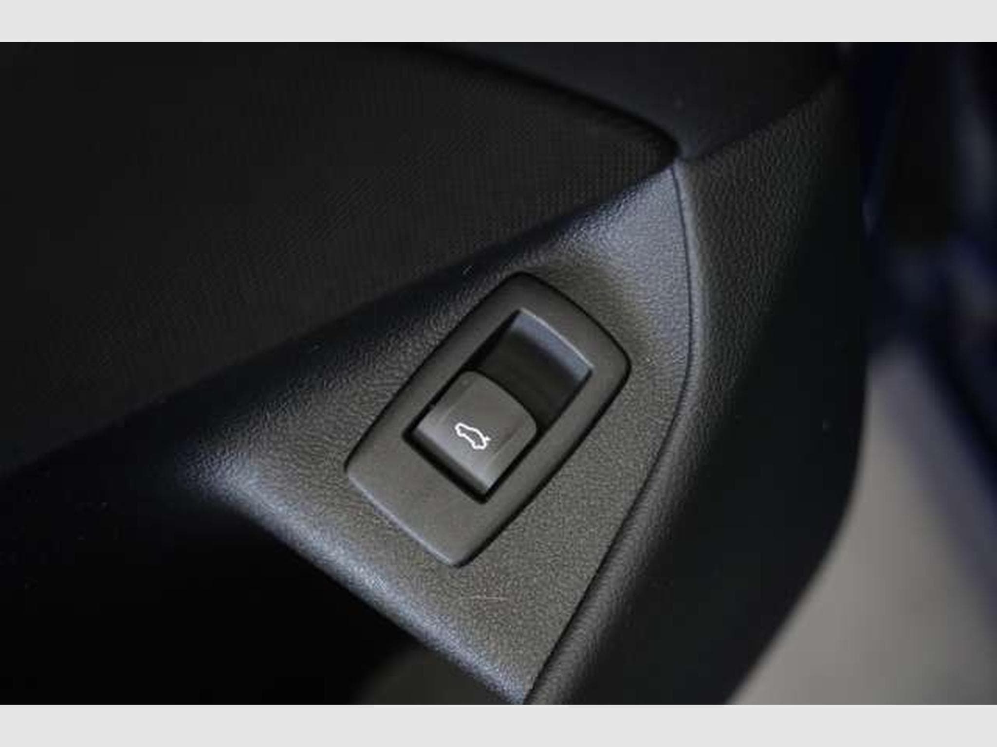 BMW 630 d xDrive *18 *Pano *Live *H-UP (2020) - Photo 23