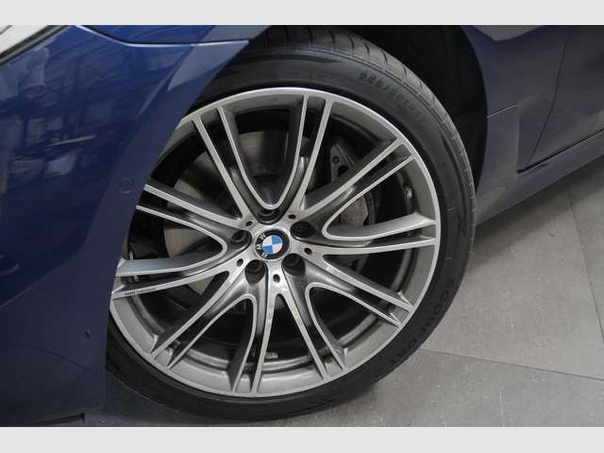 BMW 630 d xDrive *18 *Pano *Live *H-UP (2020) - Photo 3