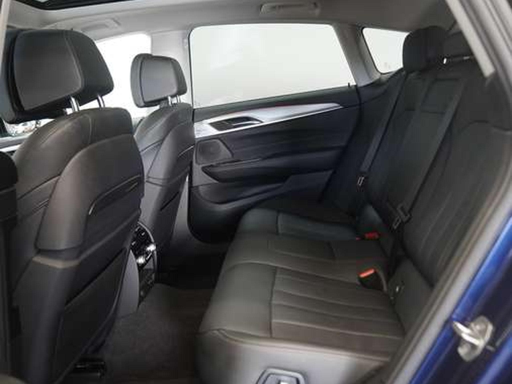 BMW 630 d xDrive *18 *Pano *Live *H-UP (2020) - Photo 37