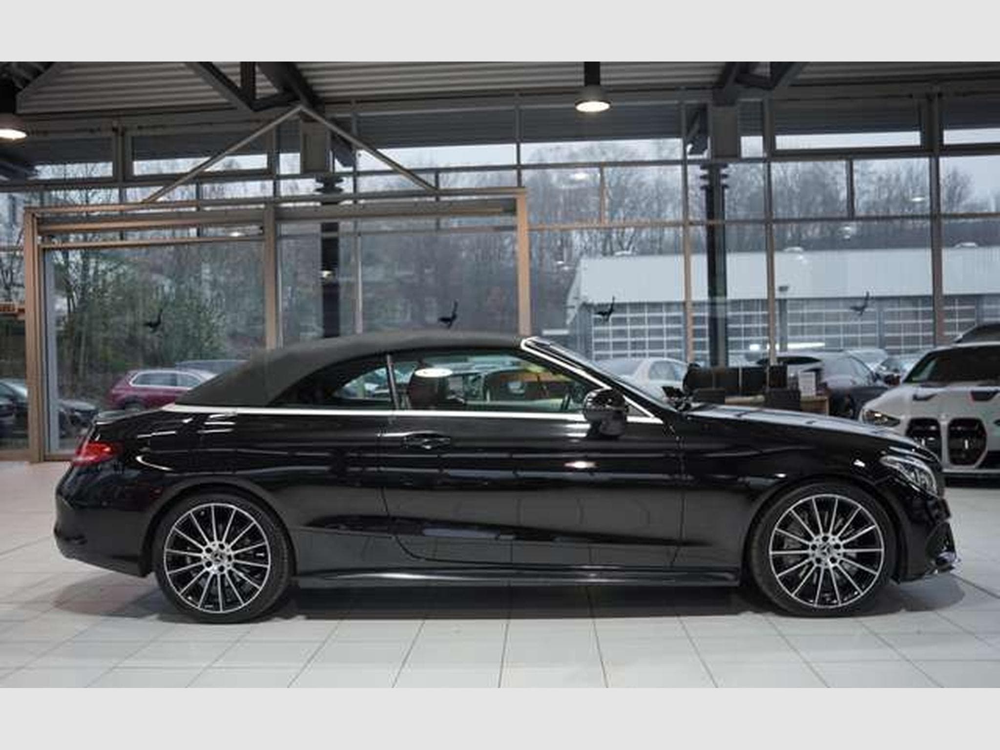 Mercedes C 400 Cabrio 4M AMG Line *19 *Designo *AirScarf (2017) - Photo 10