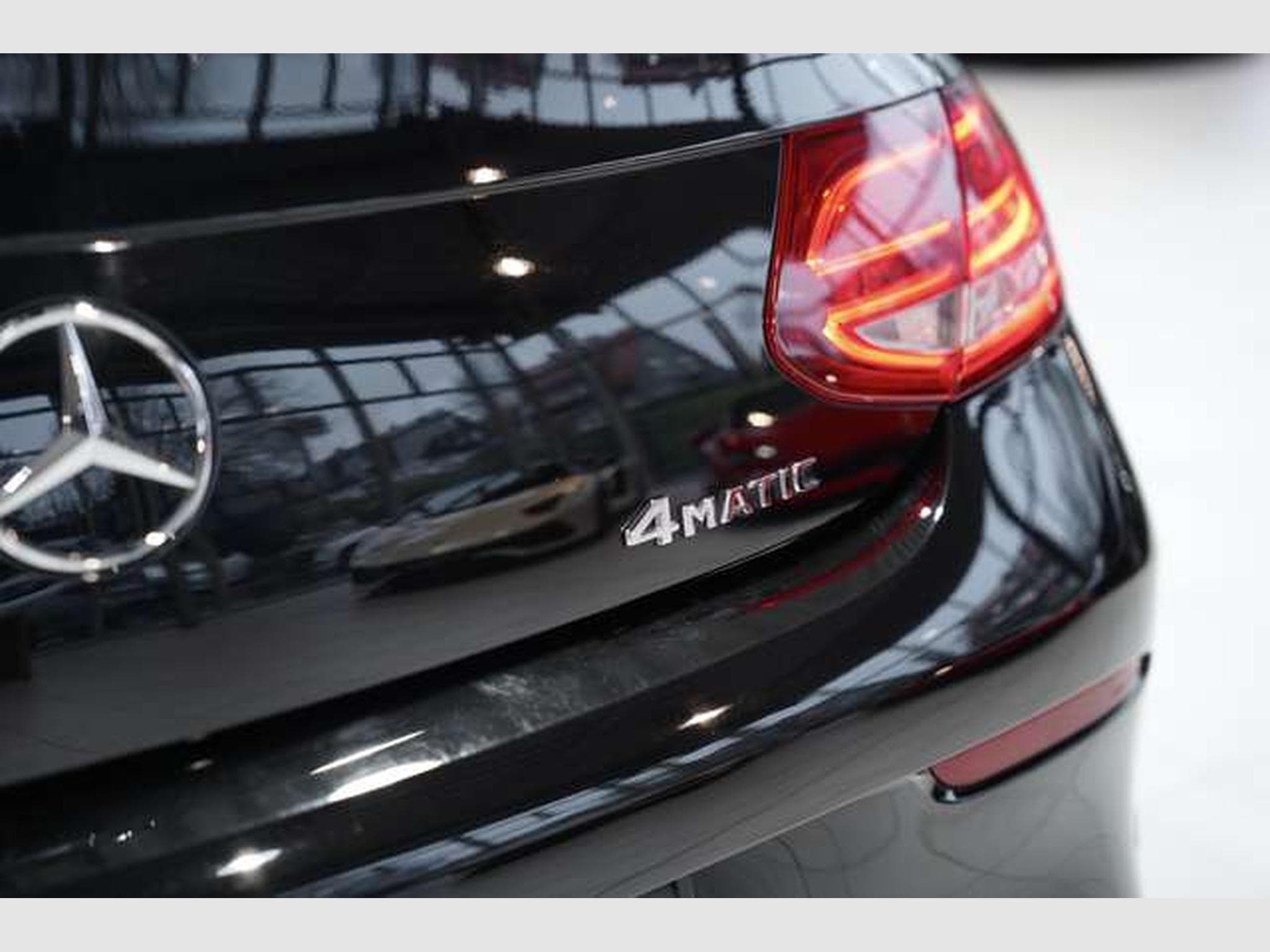 Mercedes C 400 Cabrio 4M AMG Line *19 *Designo *AirScarf (2017) - Photo 17