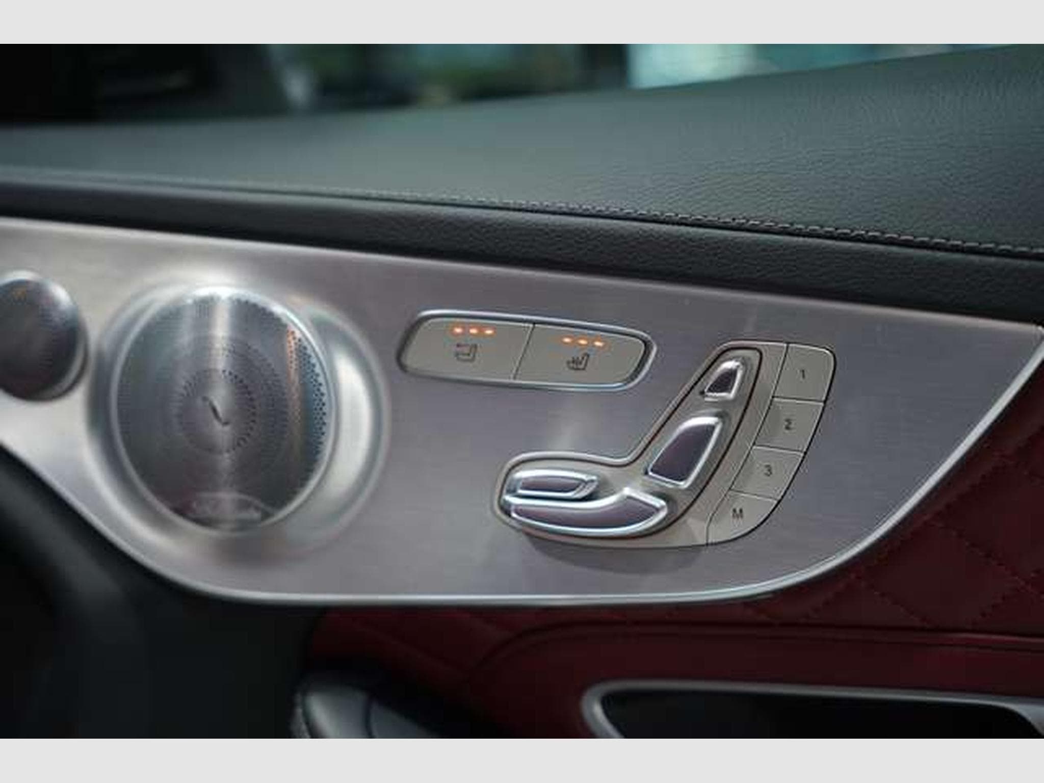 Mercedes C 400 Cabrio 4M AMG Line *19 *Designo *AirScarf (2017) - Photo 27