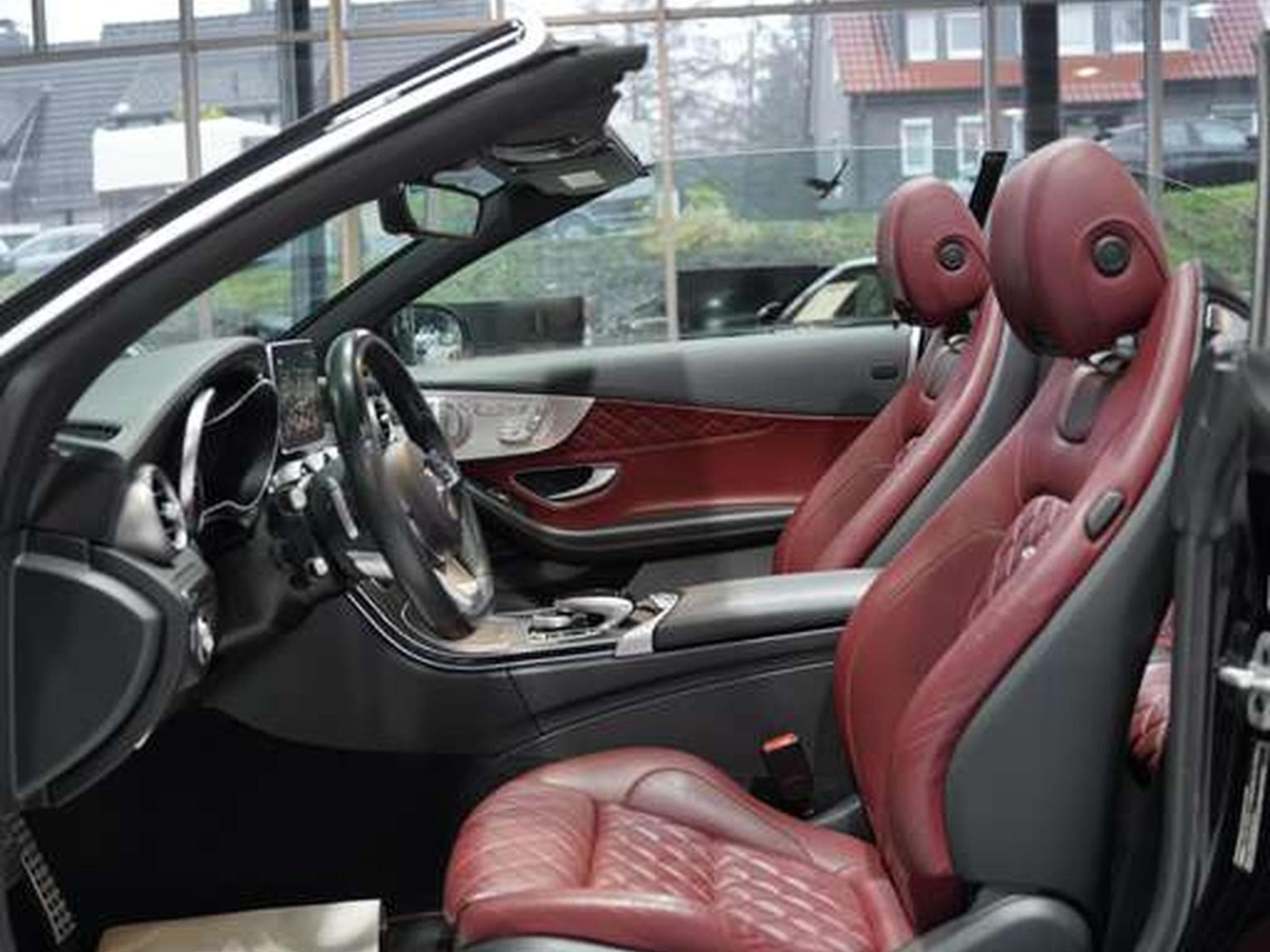 Mercedes C 400 Cabrio 4M AMG Line *19 *Designo *AirScarf (2017) - Photo 29