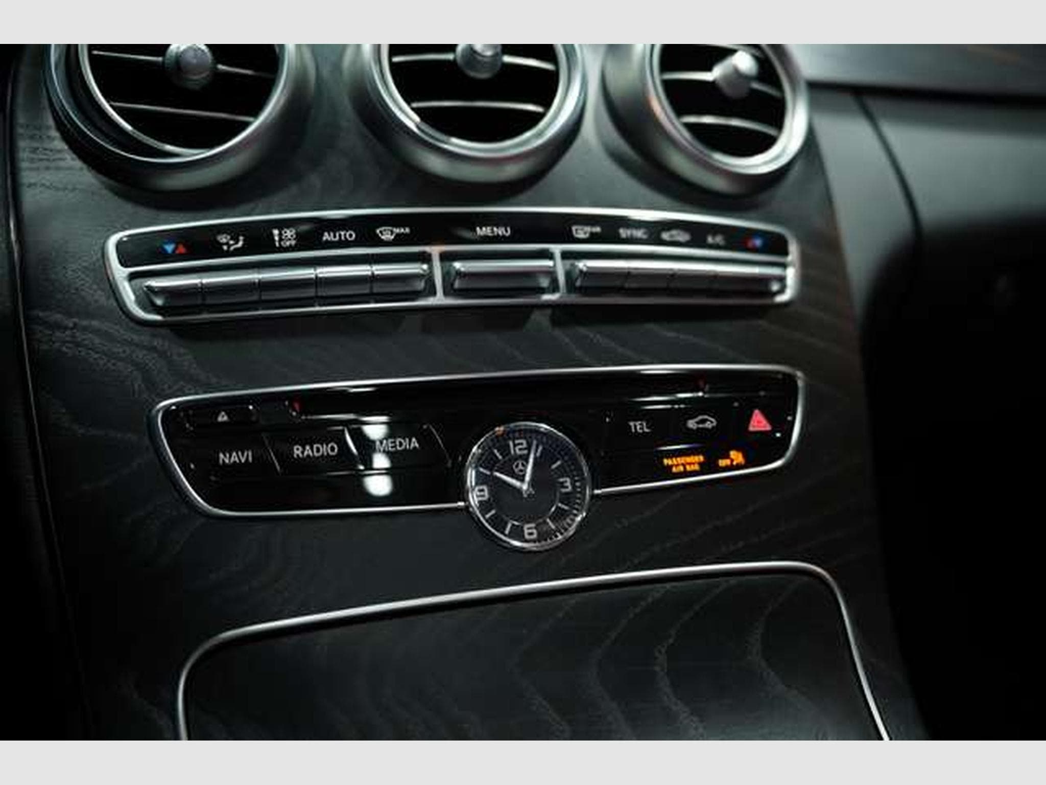 Mercedes C 400 Cabrio 4M AMG Line *19 *Designo *AirScarf (2017) - Photo 36