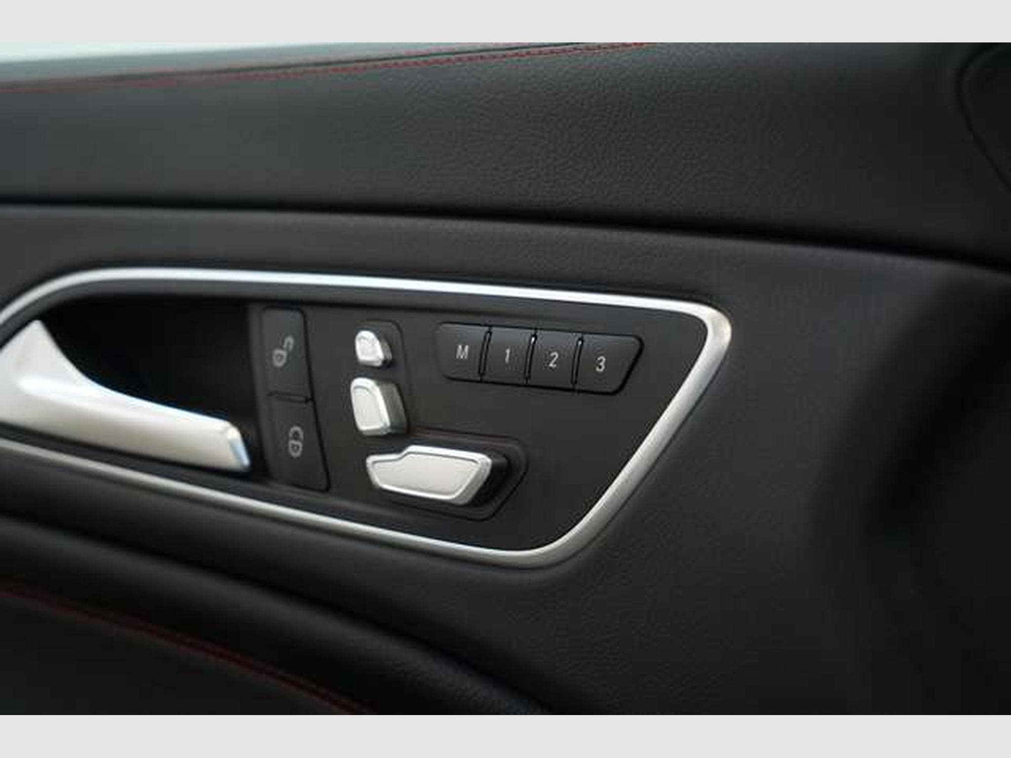 Mercedes CLA 45 AMG Schale *Pano S-Abgas * (2016) - Photo 15