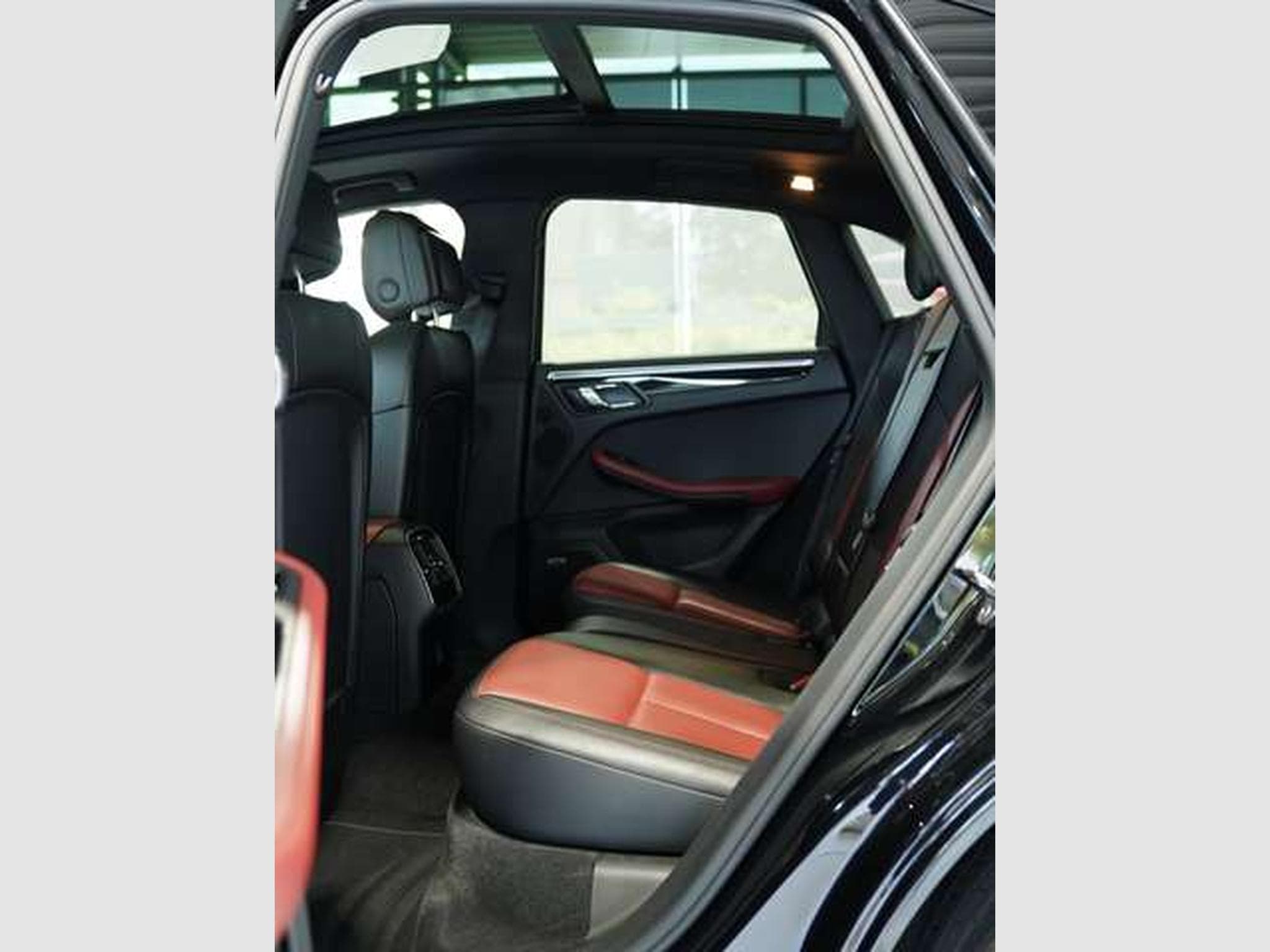 Porsche Macan S Diesel *21 *LUFT *Pano *BOSE *Memory (2017) - Photo 22