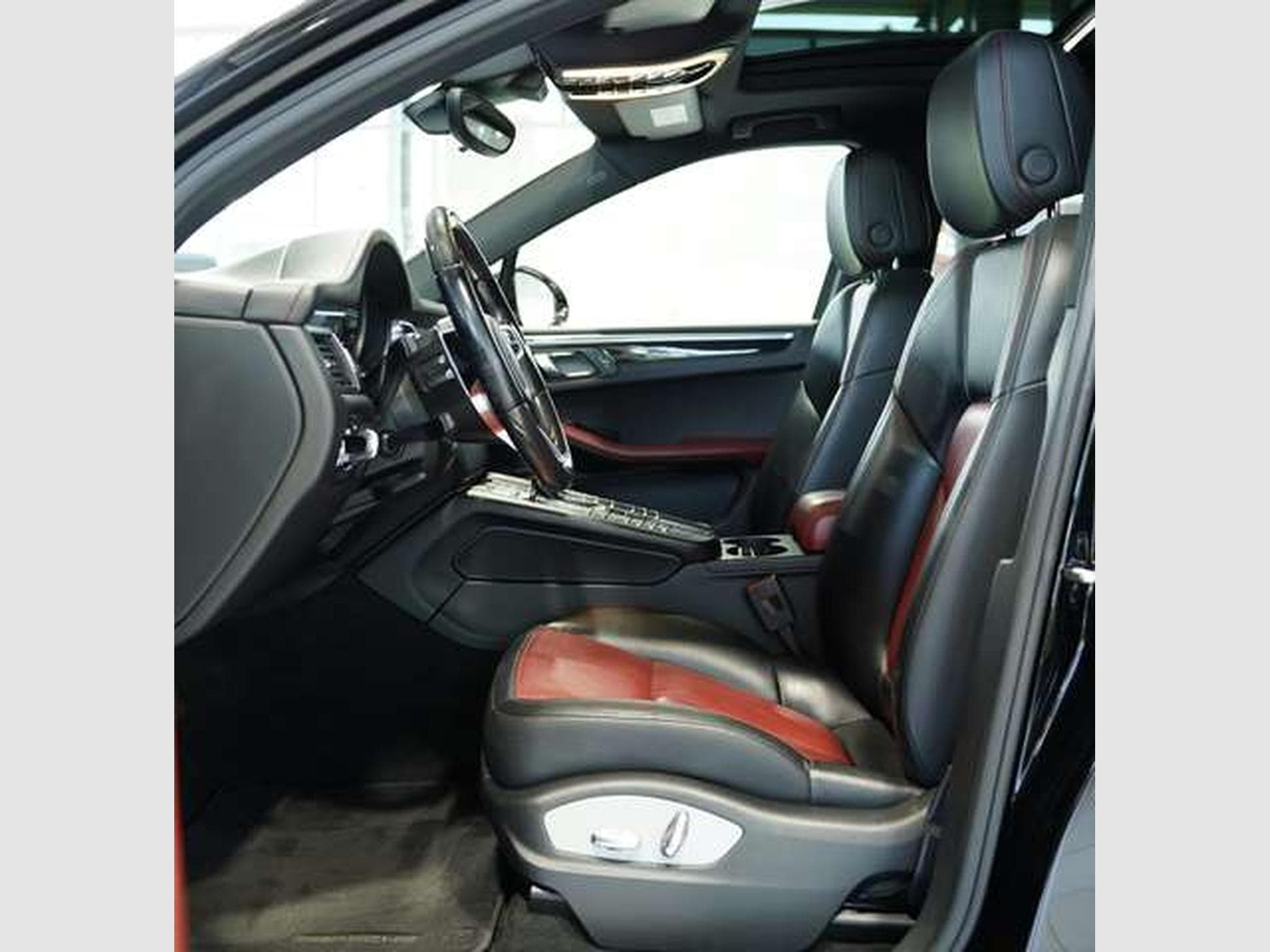 Porsche Macan S Diesel *21 *LUFT *Pano *BOSE *Memory (2017) - Photo 24