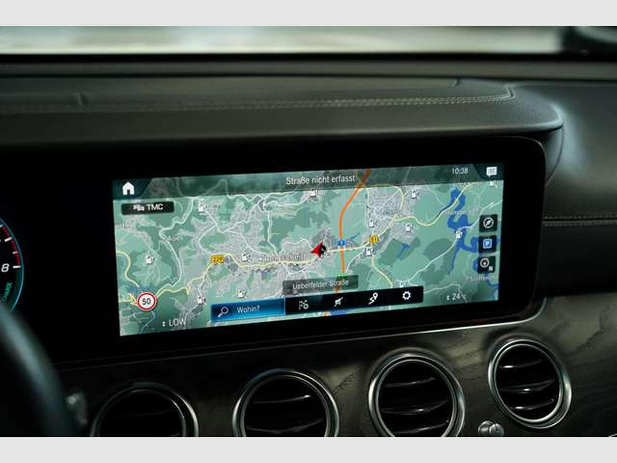 Mercedes E 300 e T AMG Line *Pano *BURM *Night (2021) - Photo 32