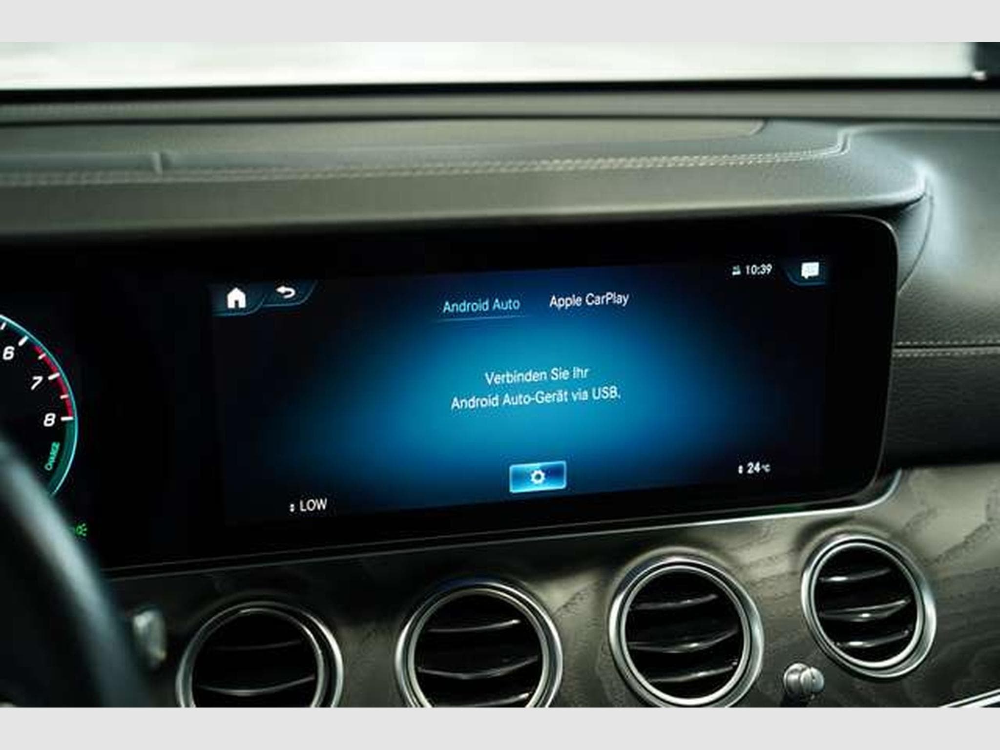 Mercedes E 300 e T AMG Line *Pano *BURM *Night (2021) - Photo 35