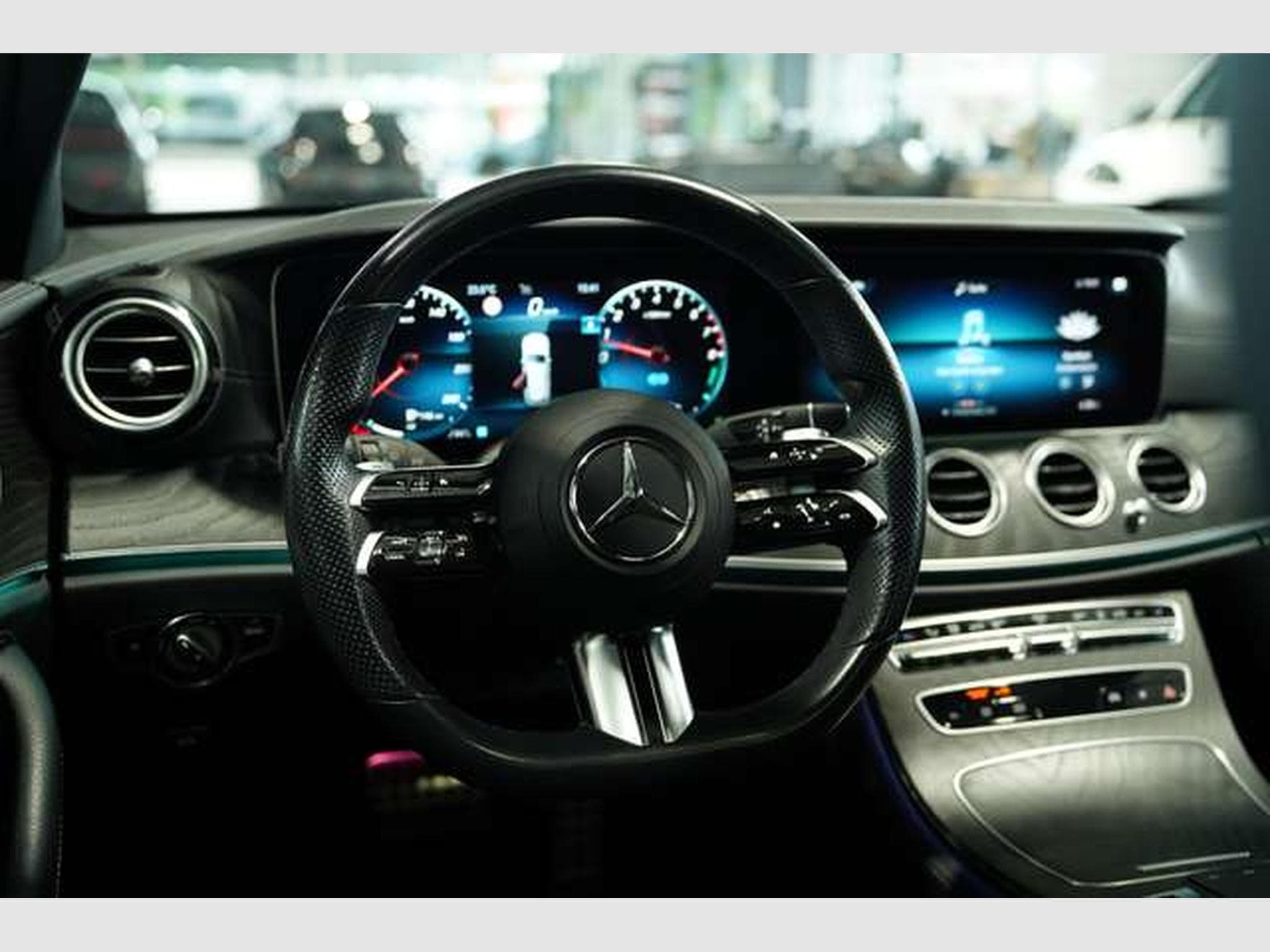 Mercedes E 300 e T AMG Line *Pano *BURM *Night (2021) - Photo 42