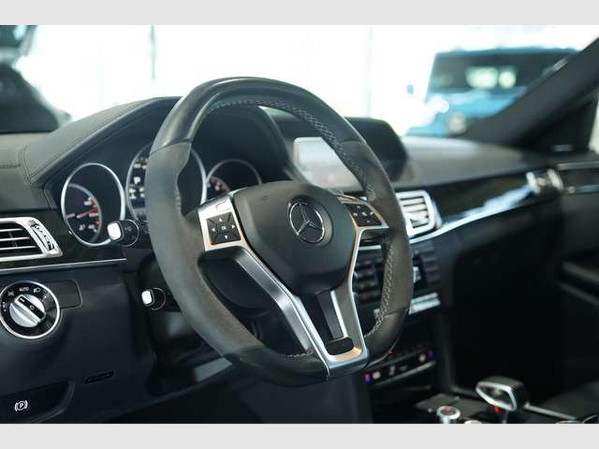 Mercedes E 63 AMG T 4M *Pano*Driver?sPackage*H&K*Designo (2014) - Photo 31