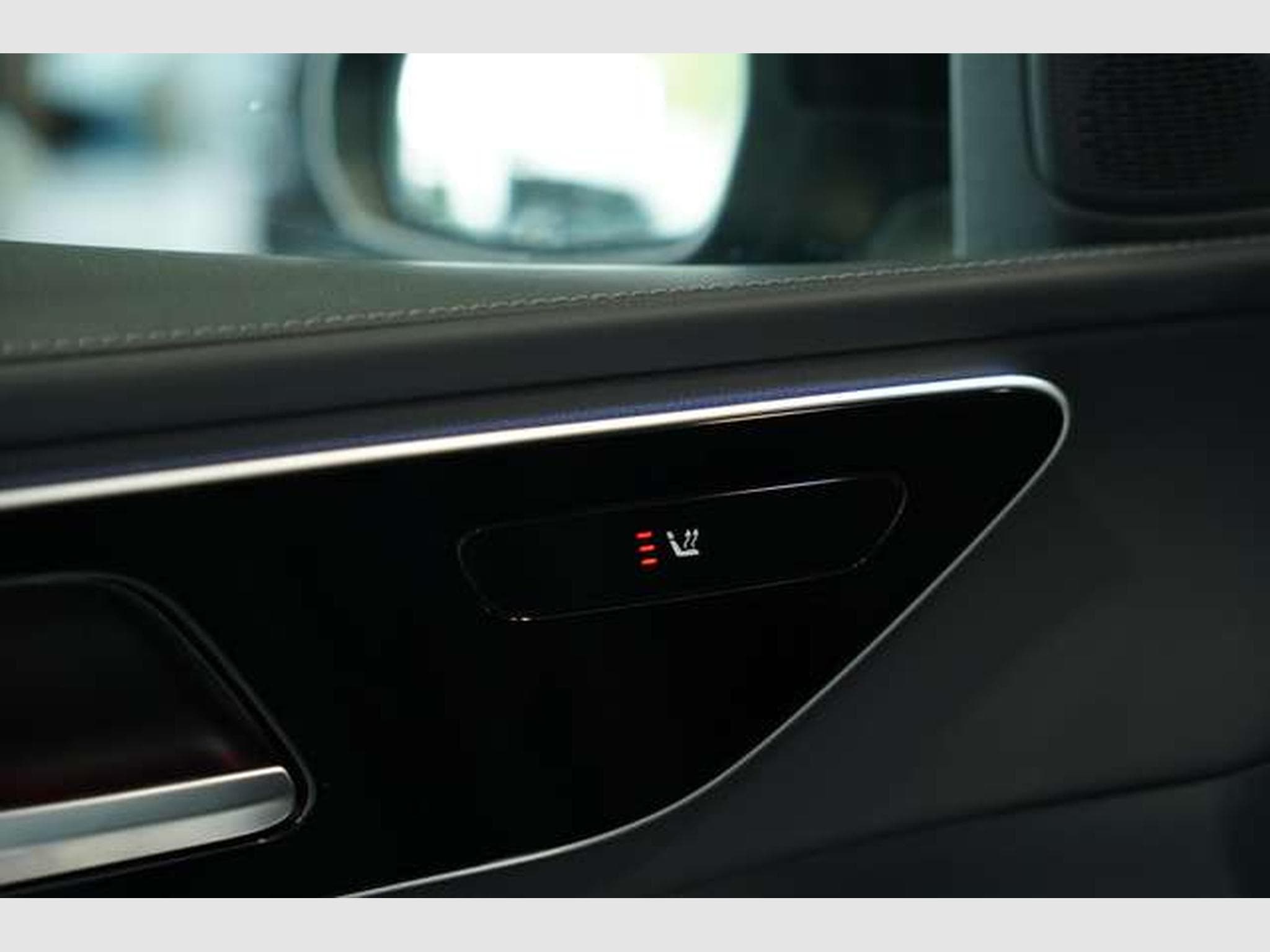 Mercedes C 200 T AMG Line *2.H *19 *Pano *AHK *Digital (2022) - Photo 29