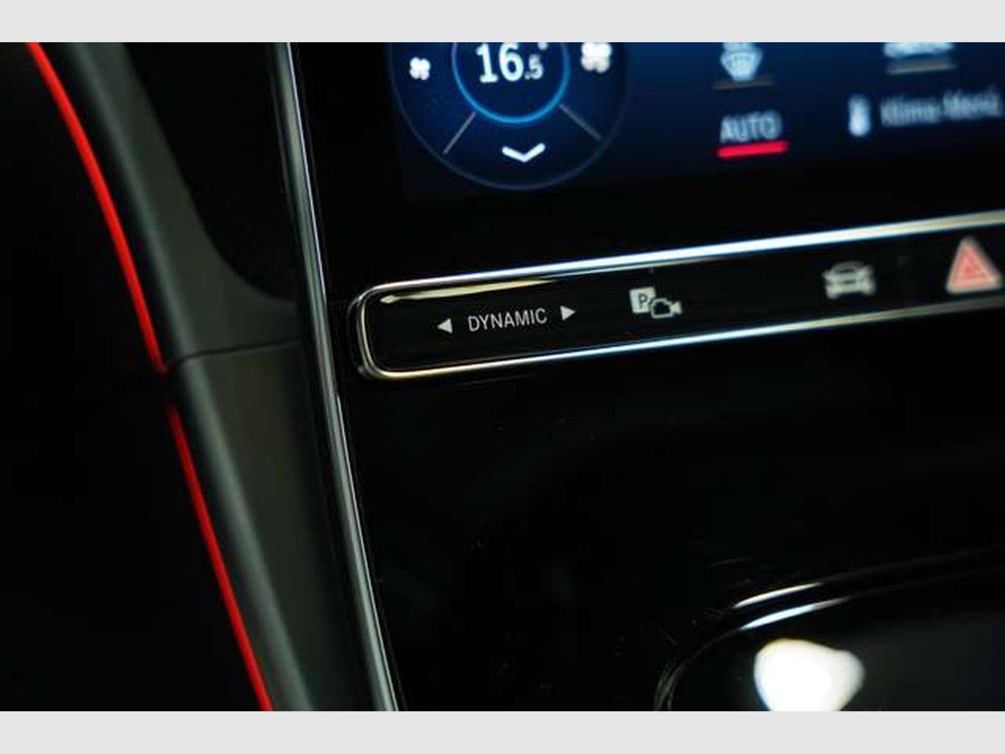 Mercedes C 200 T AMG Line *2.H *19 *Pano *AHK *Digital (2022) - Photo 38