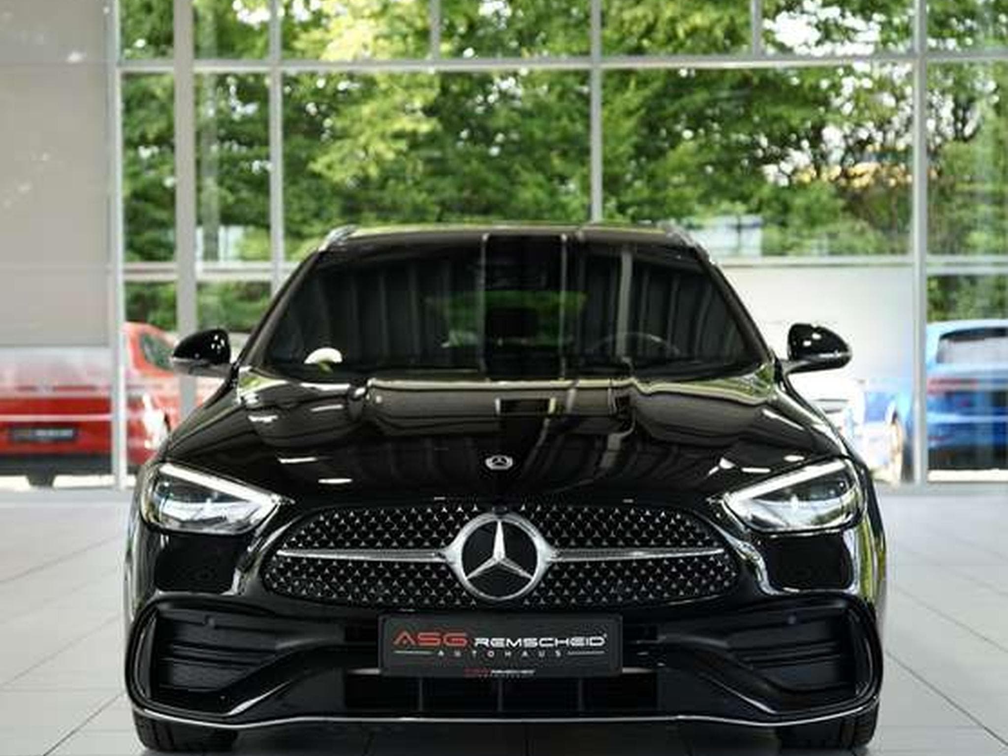 Mercedes C 200 T AMG Line *2.H *19 *Pano *AHK *Digital (2022) - Photo 4