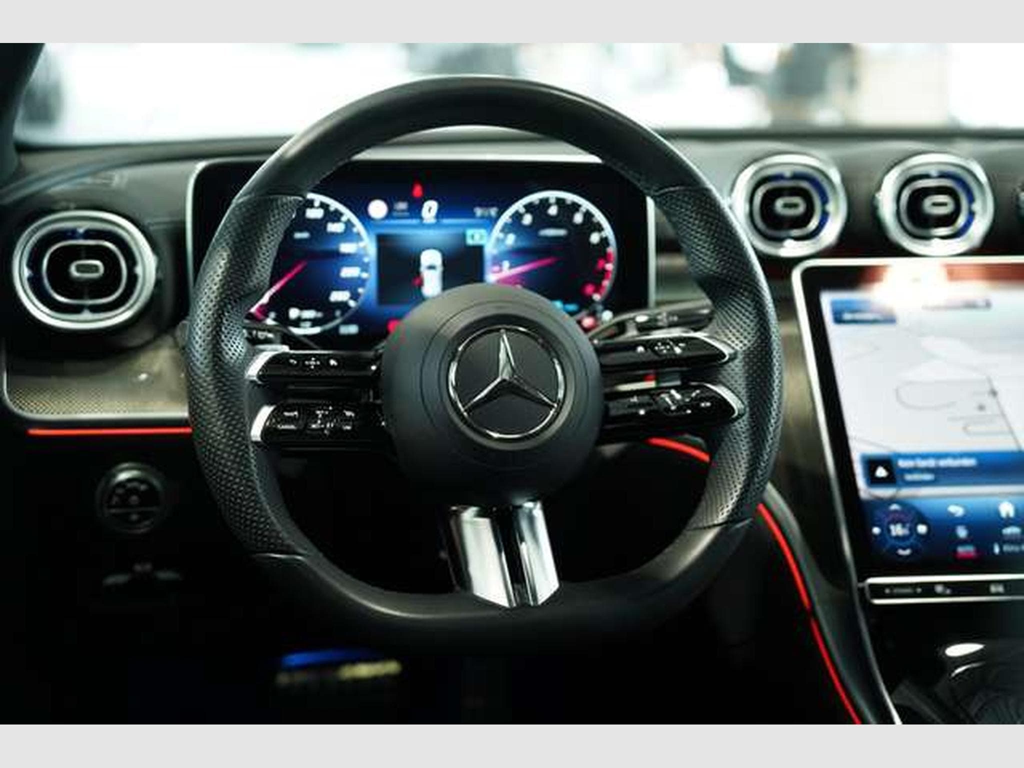 Mercedes C 200 T AMG Line *2.H *19 *Pano *AHK *Digital (2022) - Photo 42