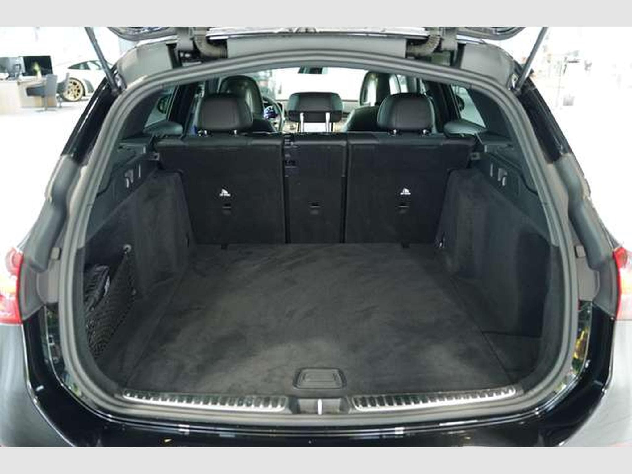Mercedes C 200 T AMG Line *2.H *19 *Pano *AHK *Digital (2022) - Photo 43